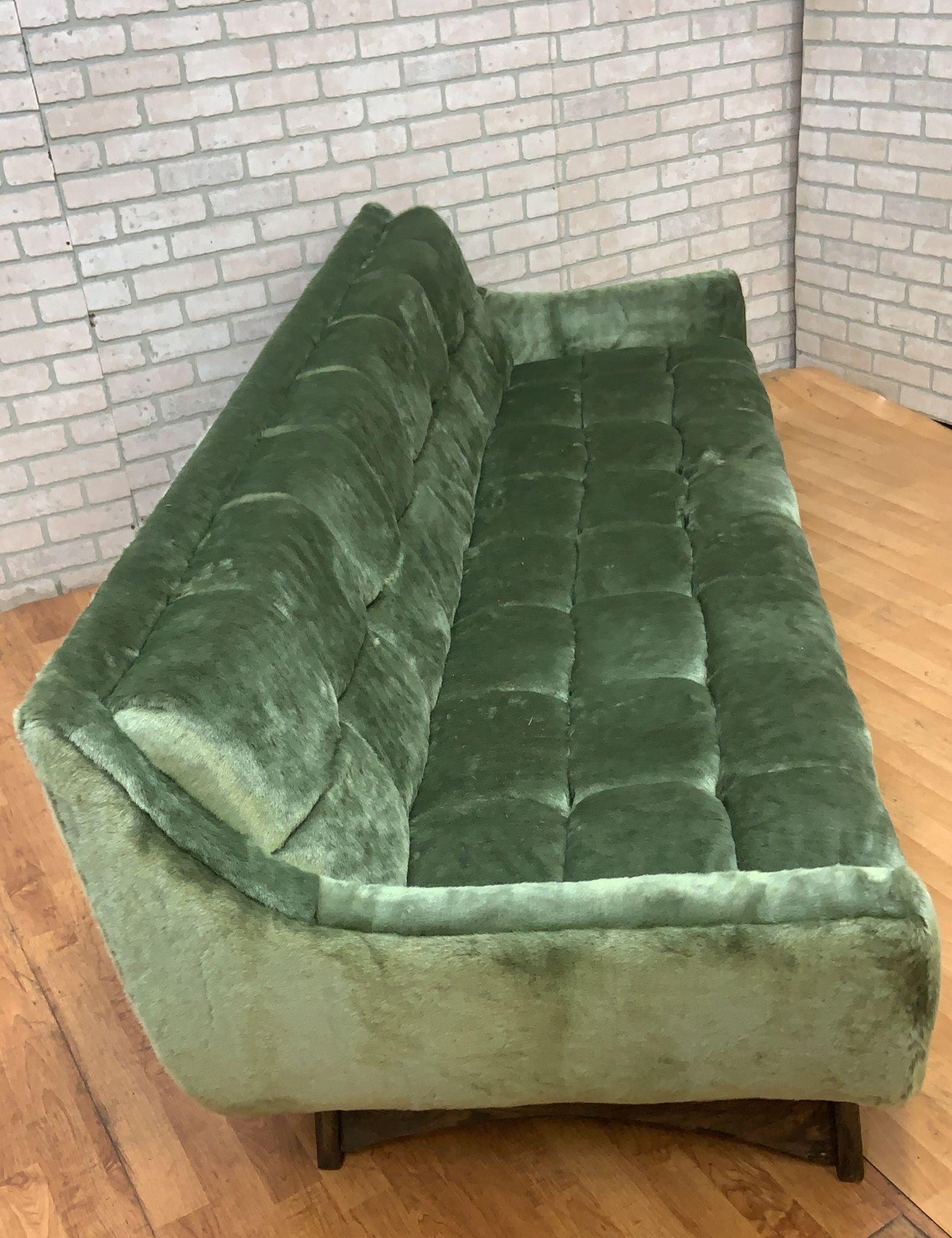Adrian Pearsall Style Cube Button Tufted Sage Gondola Sofa Newly Upholstered  In Good Condition In Chicago, IL