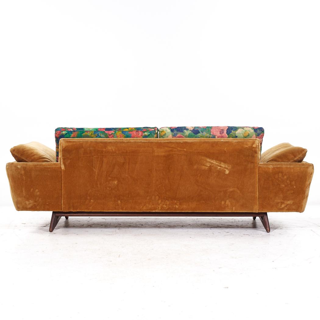 Adrian Pearsall Style Flexsteel Mid Century Gondola Sofa In Good Condition In Countryside, IL