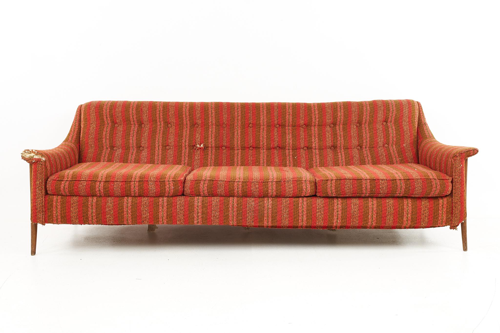 Adrian Pearsall Style Kroehler Avant mid century walnut sofa

The sofa measures: 86 wide x 32 deep x 29 high, with a seat height of 16 inches and arm height of 20.5 inches 

Ready for new upholstery. This service is available for an additional