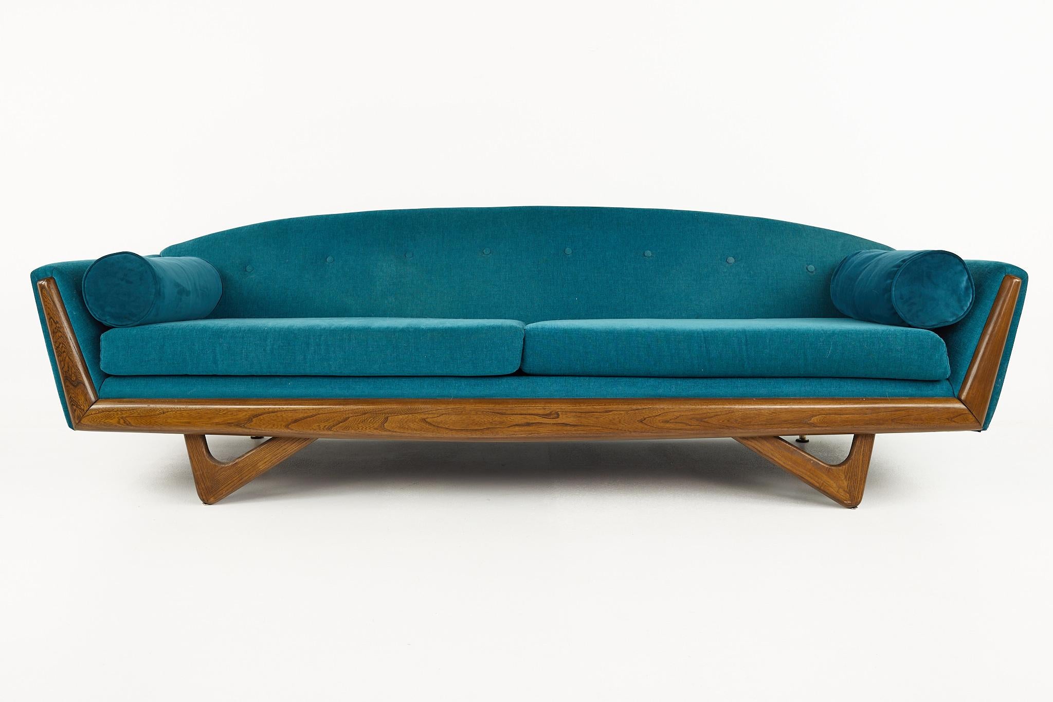 Adrian Pearsall style Kroehler mid century gondola sofa

The sofa measures: 93 wide x 33.5 deep x 27.25 high, with a seat height of 17.25 inches and arm height/chair clearance of 22.5 inches 

All pieces of furniture can be had in what we call