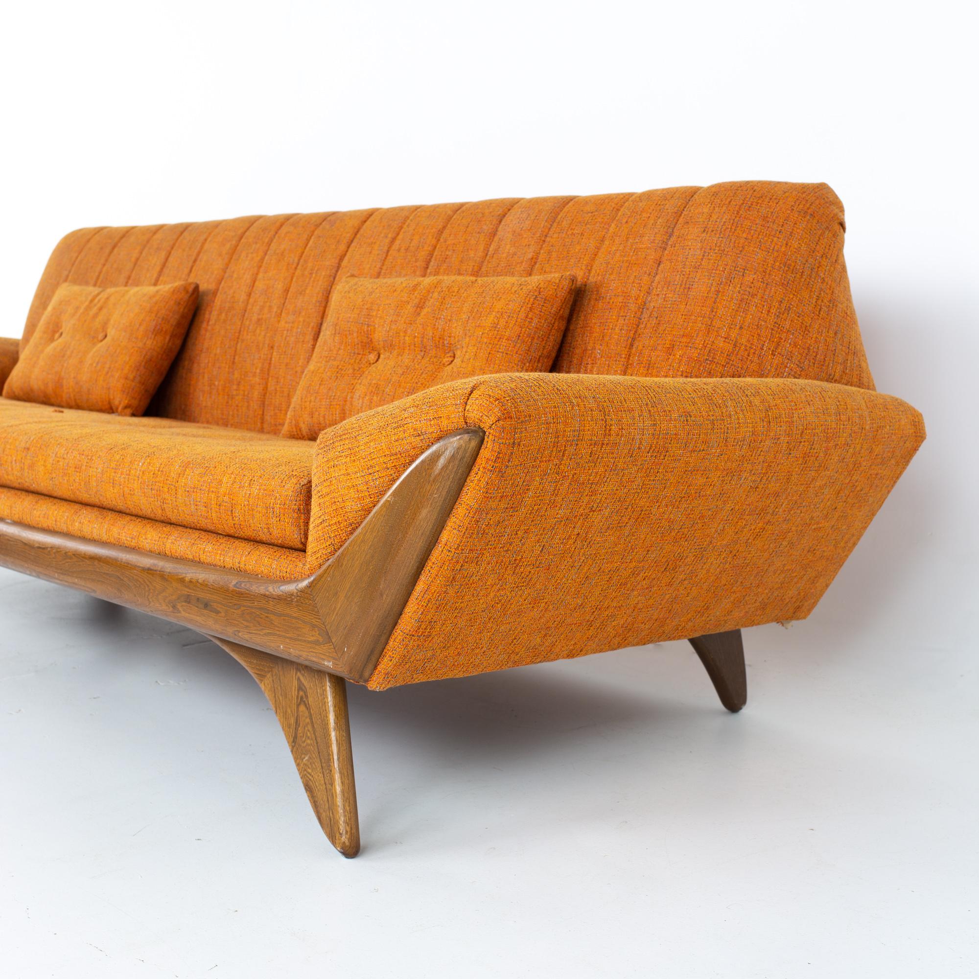 kroehler mid century sofa