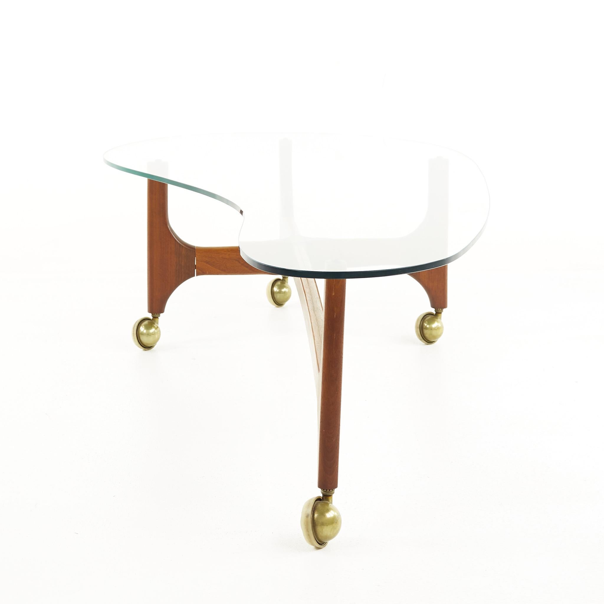 Adrian Pearsall Style Mid Century Walnut and Brass Biomorphic Coffee Table In Good Condition In Countryside, IL