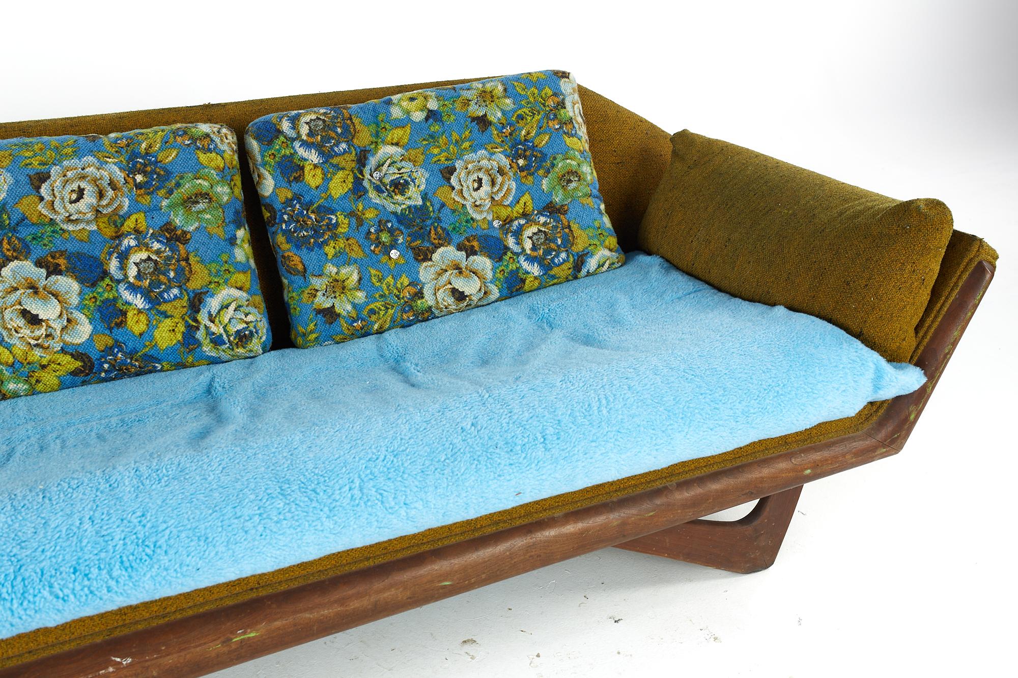Adrian Pearsall Style Midcentury Walnut Gondola Sofa For Sale 2