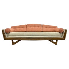 Adrian Pearsall in stile Mid Century Modern Walnut "GONDOLA" SOFA / Couch, 1960 ca.