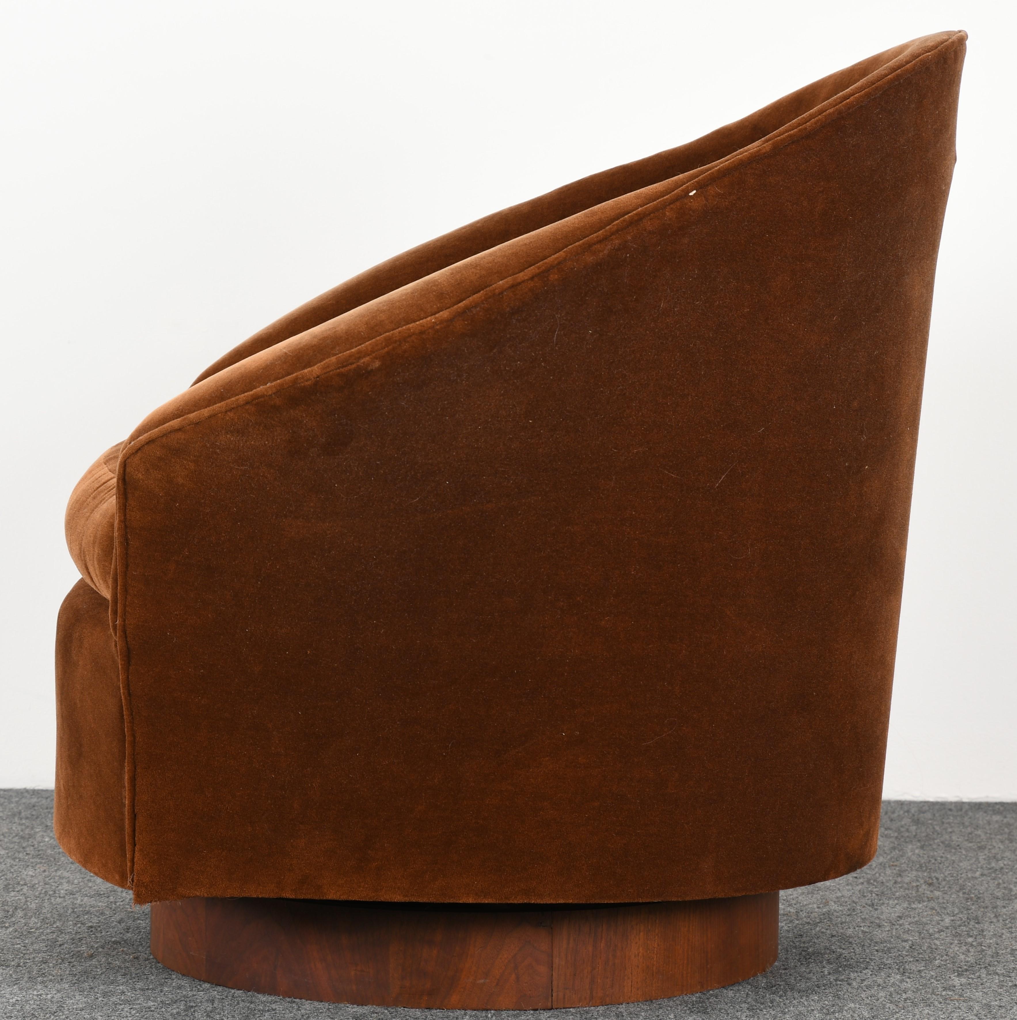Upholstery Adrian Pearsall Swivel Chair for Craft Associates, 1960s