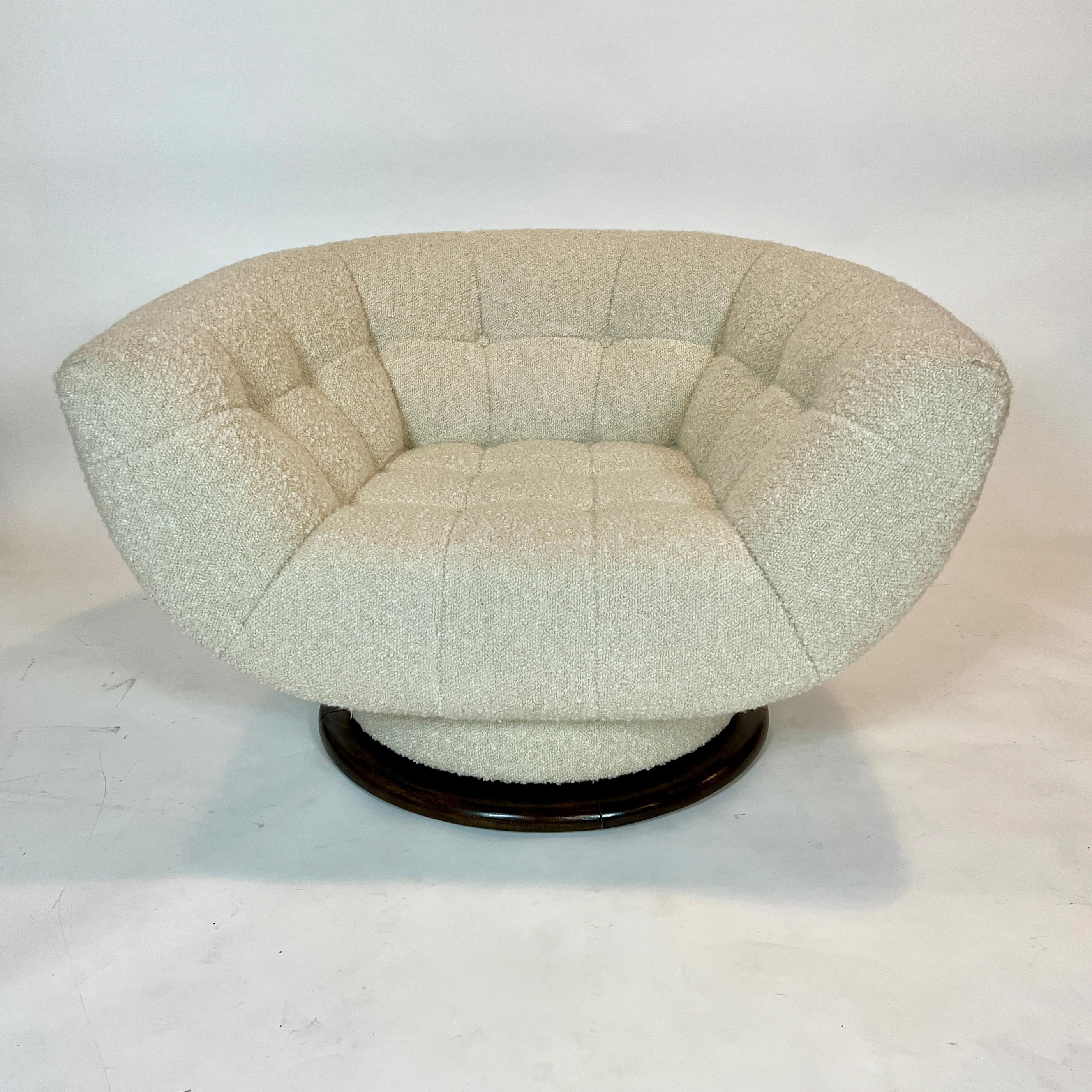 Mid-20th Century Swivel Chairs attributed to Adrian Pearsall for Craft Associates
