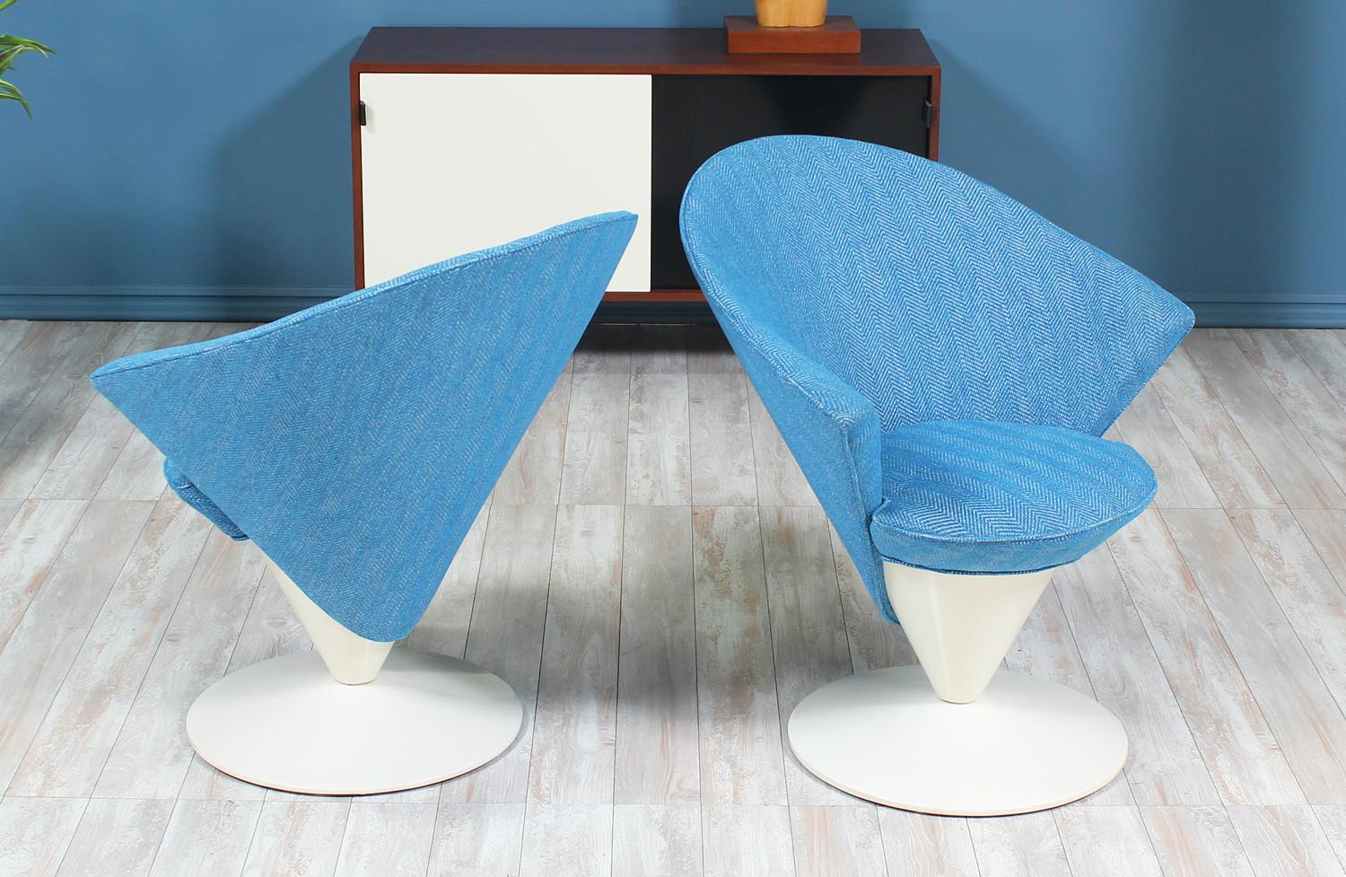 American Adrian Pearsall Swivel “Cone” Chairs for Craft Associates