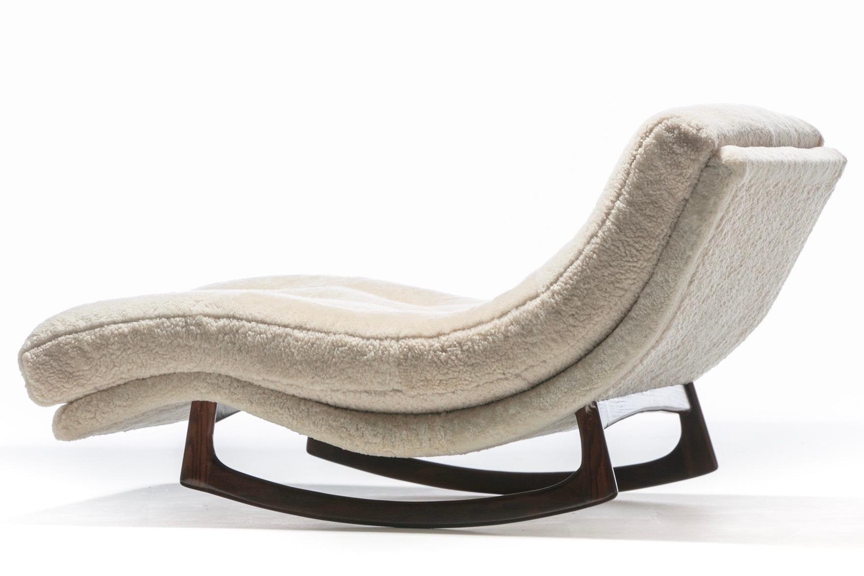 Adrian Pearsall Waive Chaise Rocker Lounge in Ivory Shearling with Walnut Legs In Good Condition In Saint Louis, MO