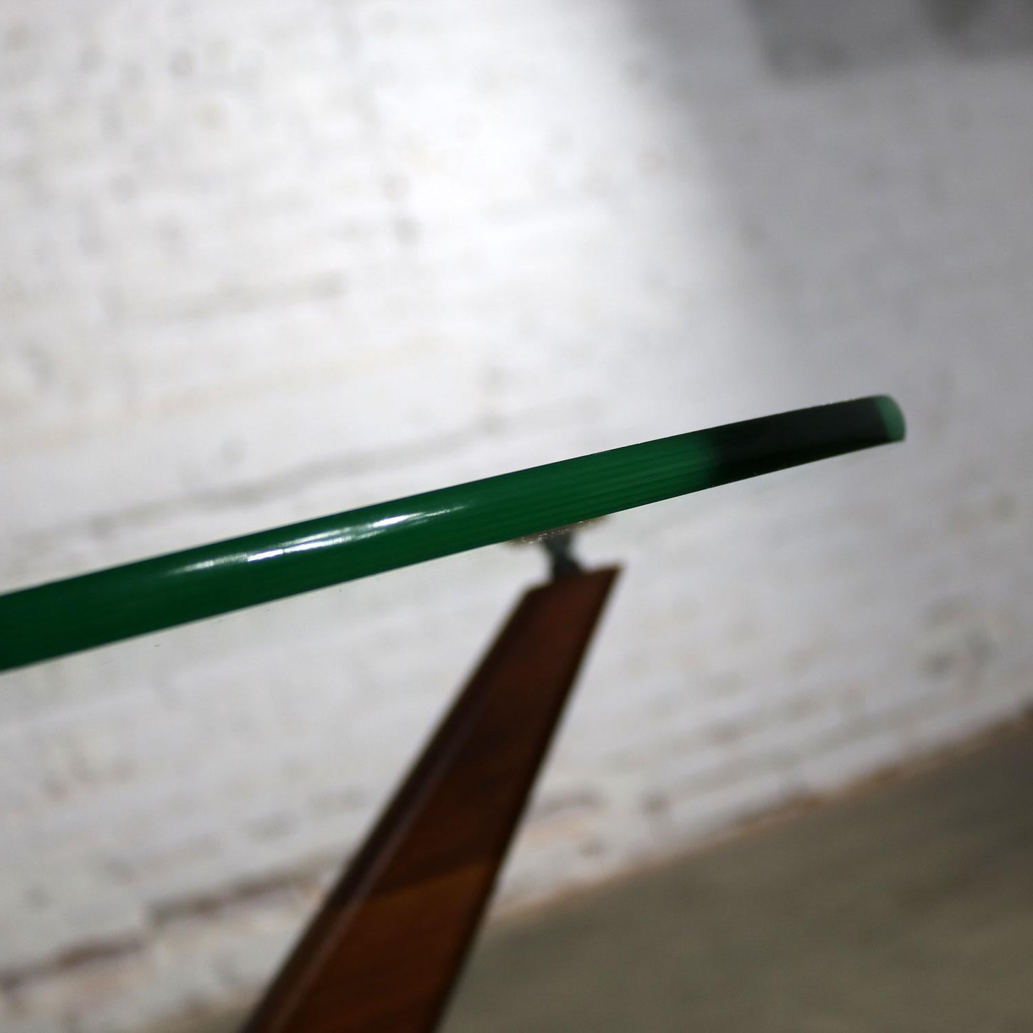 Adrian Pearsall Walnut and Glass Jacks Side Table, Mid-Century Modern 4