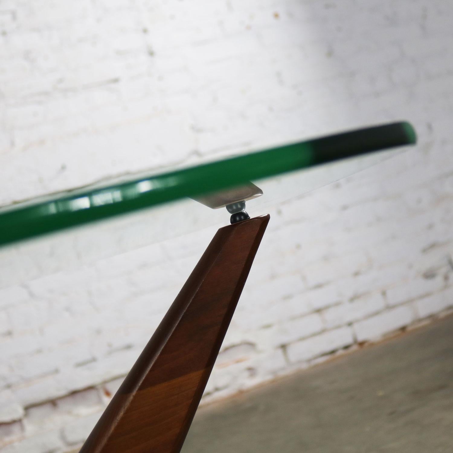 Adrian Pearsall Walnut and Glass Jacks Side Table, Mid-Century Modern 5