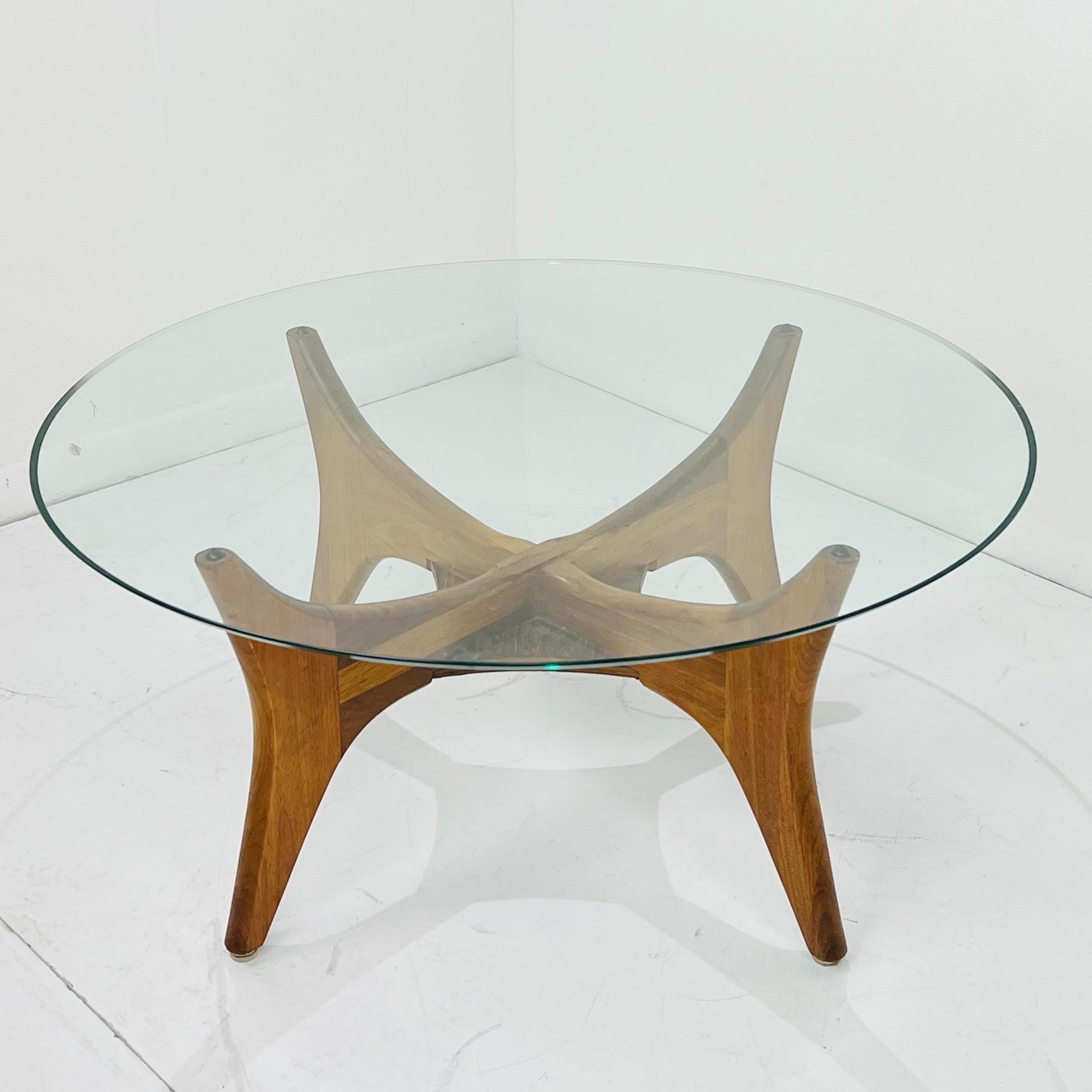 Adrian Pearsall Walnut Coffee Table In Good Condition For Sale In Dallas, TX
