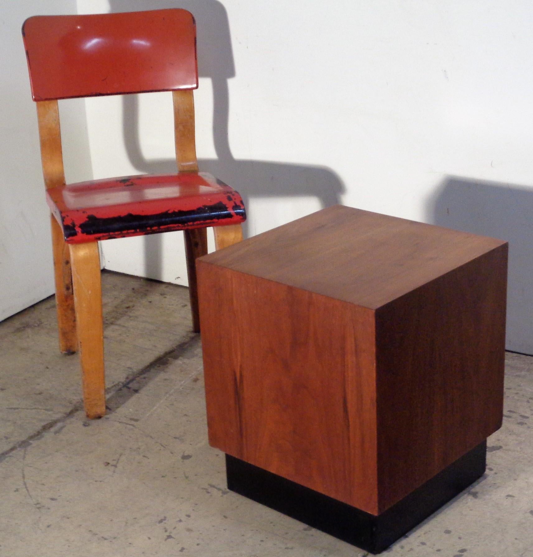 Adrian Pearsall Walnut Floating Cube Table 2