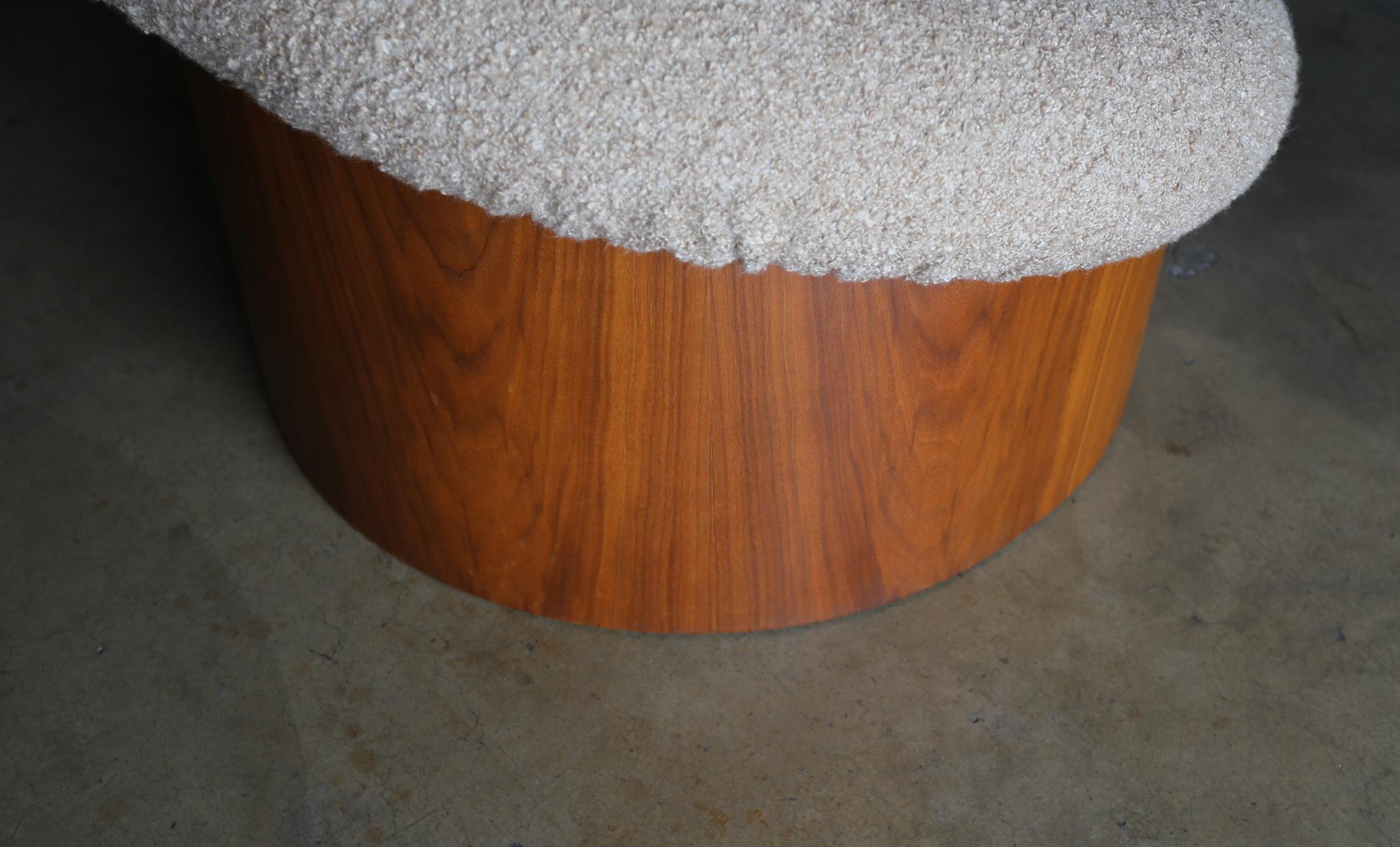 Adrian Pearsall Walnut Drum Chair for Craft Associates, circa 1970 4