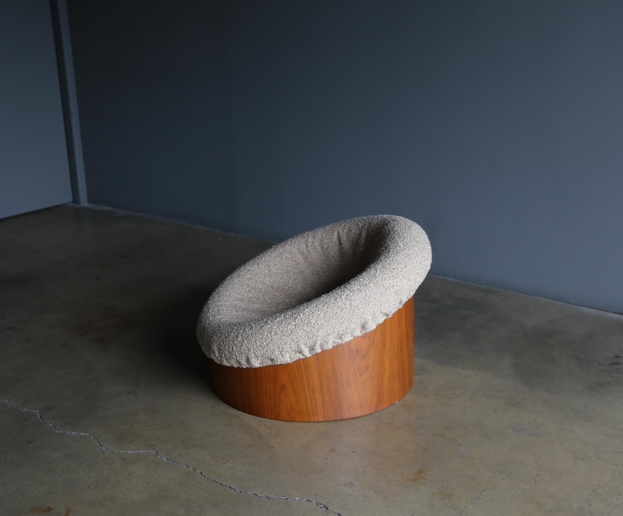 Adrian Pearsall Walnut Drum Chair for Craft Associates, circa 1970 8