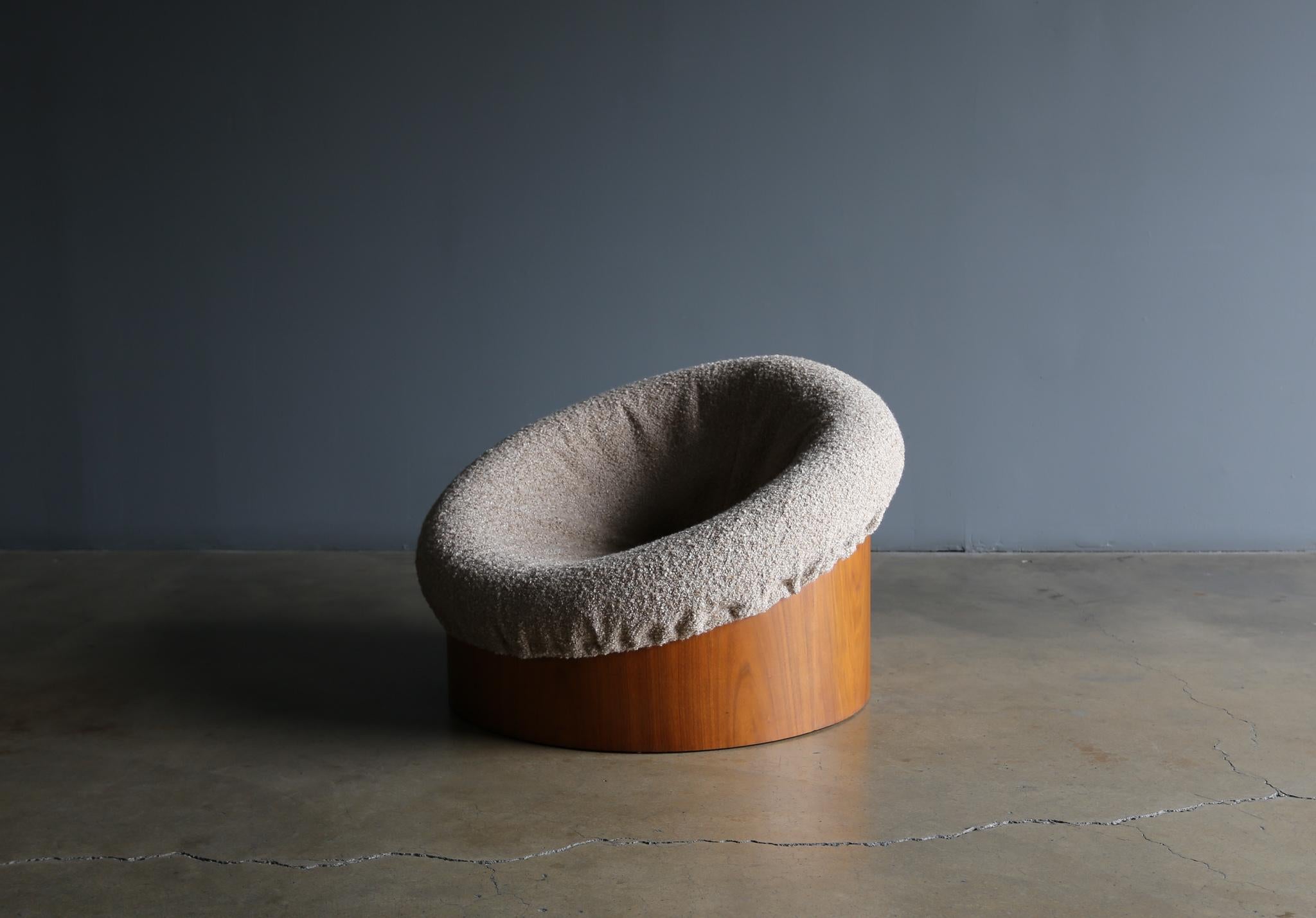 Adrian Pearsall Walnut Drum Chair for Craft Associates, circa 1970 1
