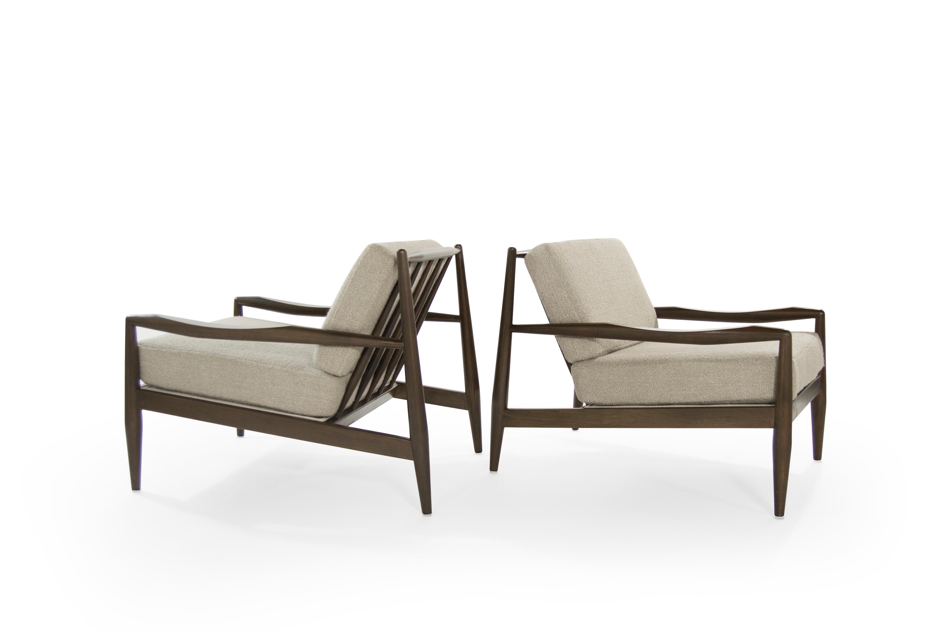 20th Century Adrian Pearsall Walnut Lounge Chairs, Model 834-C, circa 1950s
