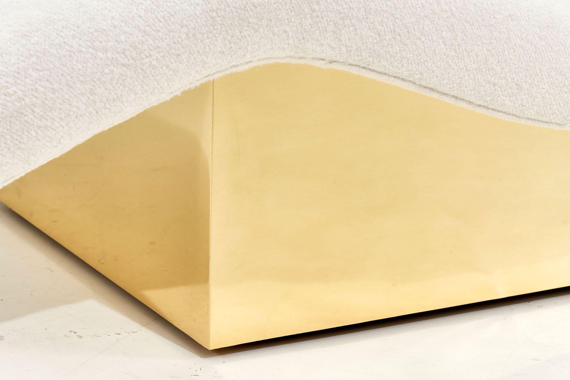 Adrian Pearsall Wave Chaise Brass Boucle, 1970 4