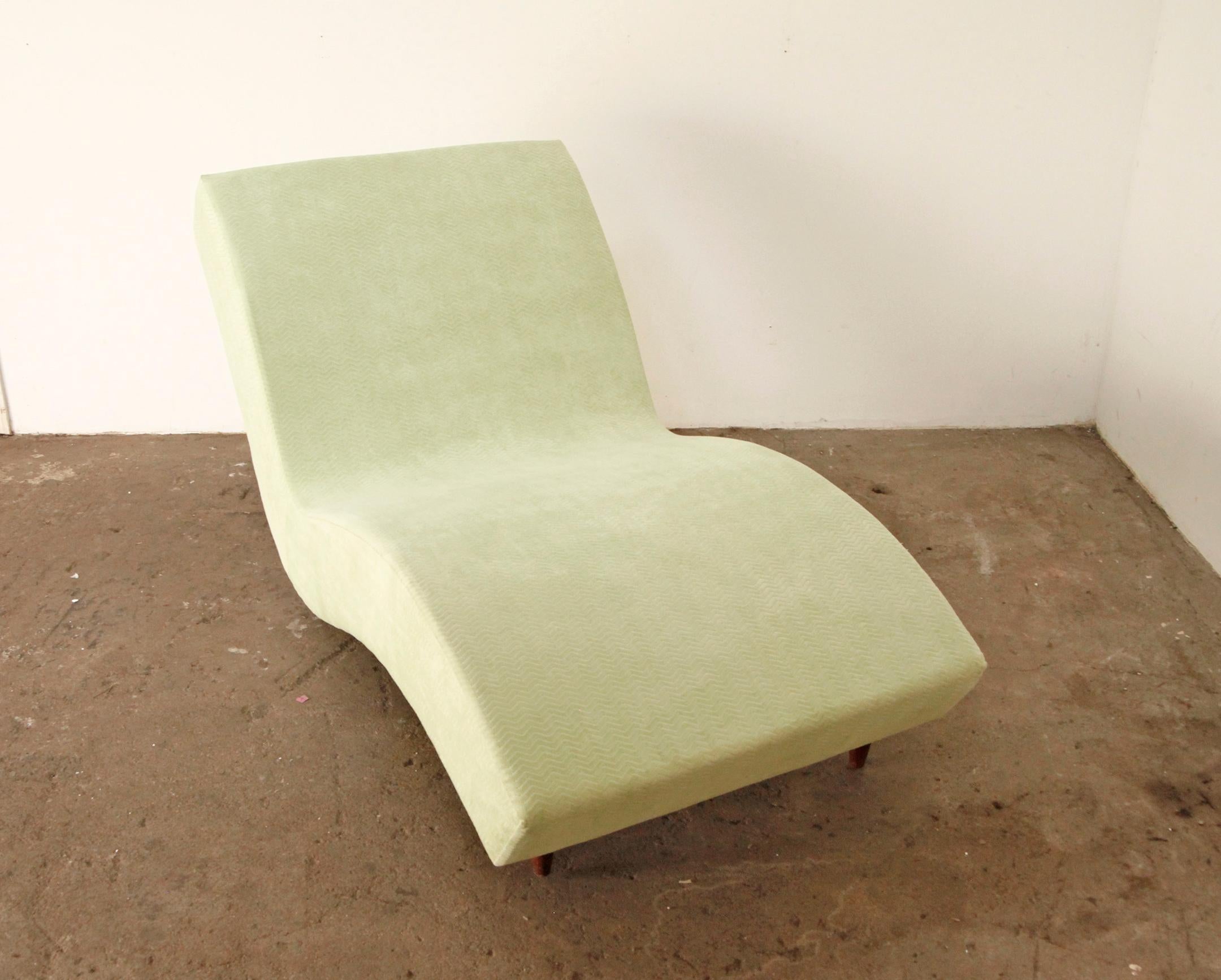 American Adrian Pearsall Wave Chaise For Sale