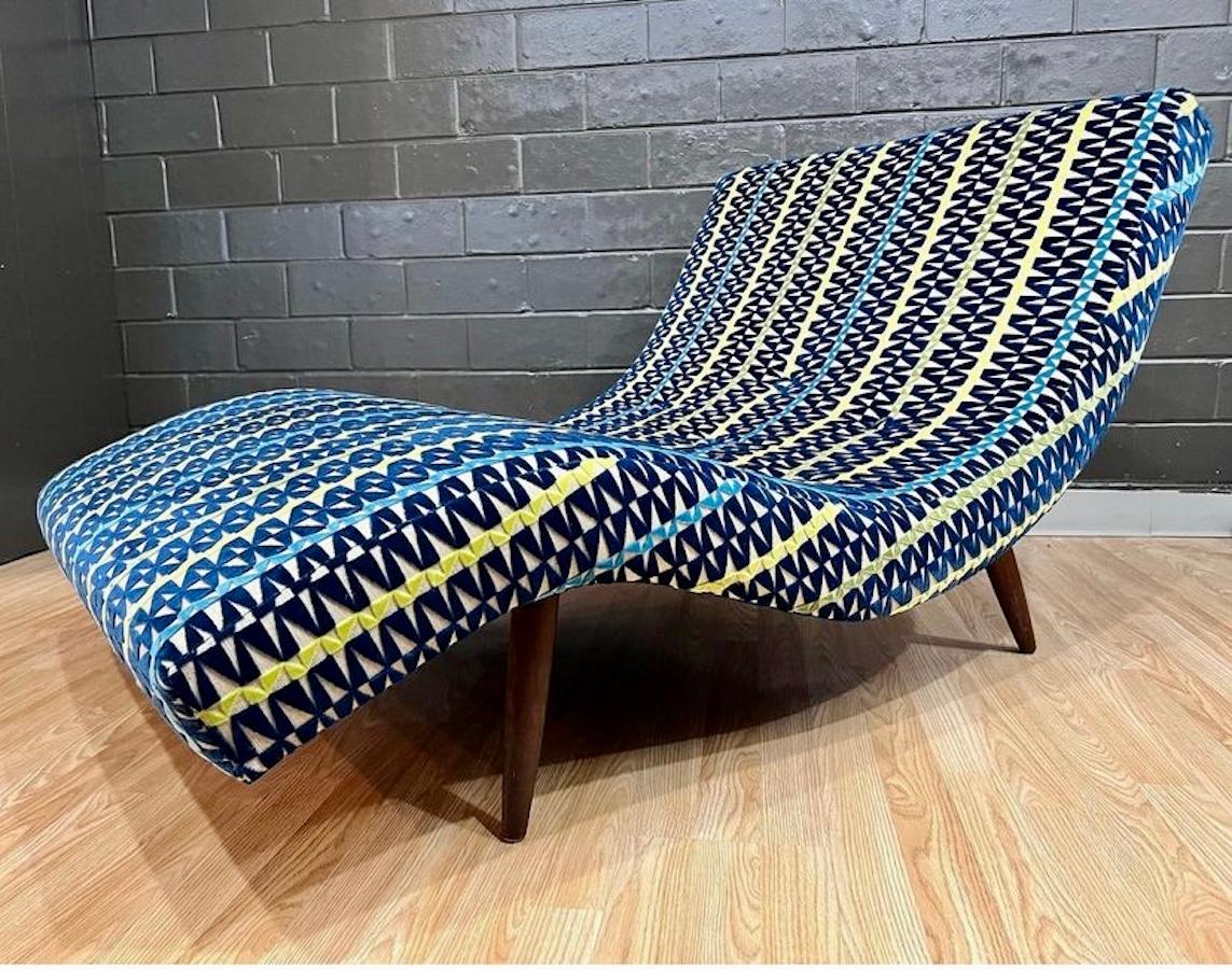 Adrian Pearsall Wave Chaise Lounge, 1960s In Good Condition In San Antonio, TX
