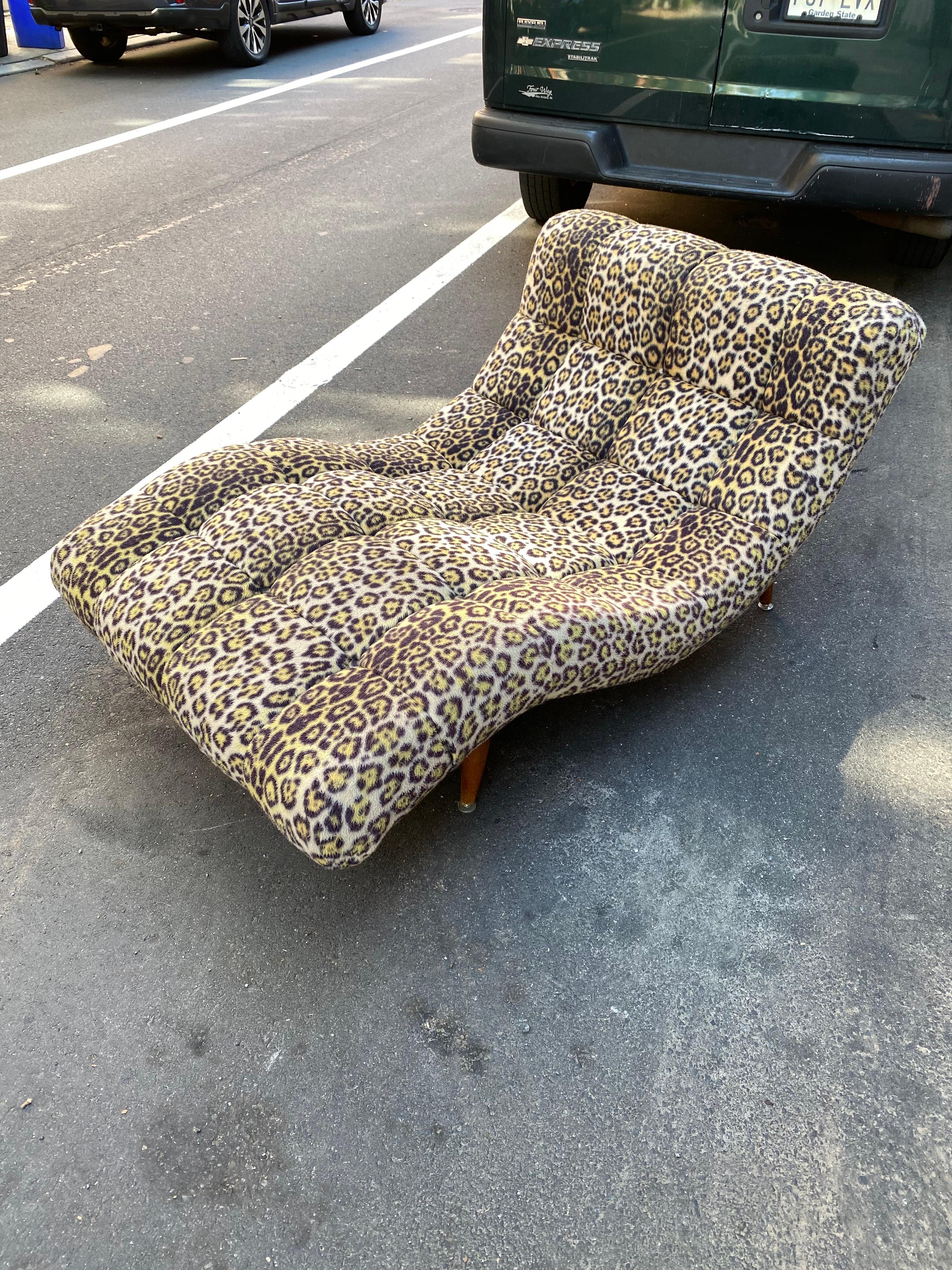 Adrian Pearsall Wave chaise lounge in it's original leopard print Fabric! Quite the statement with this one! Sits very well and solid as a rock!