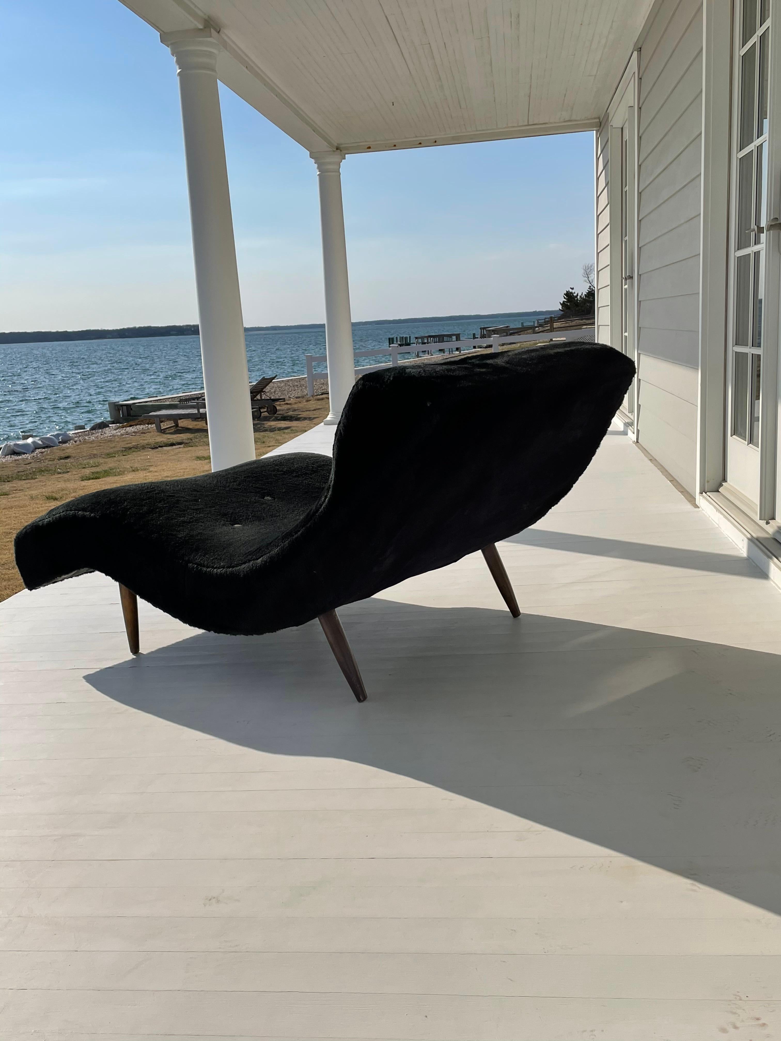 Chaise longue Adrian Pearsall Wave Circa 1960s Bon état - En vente à New York, NY