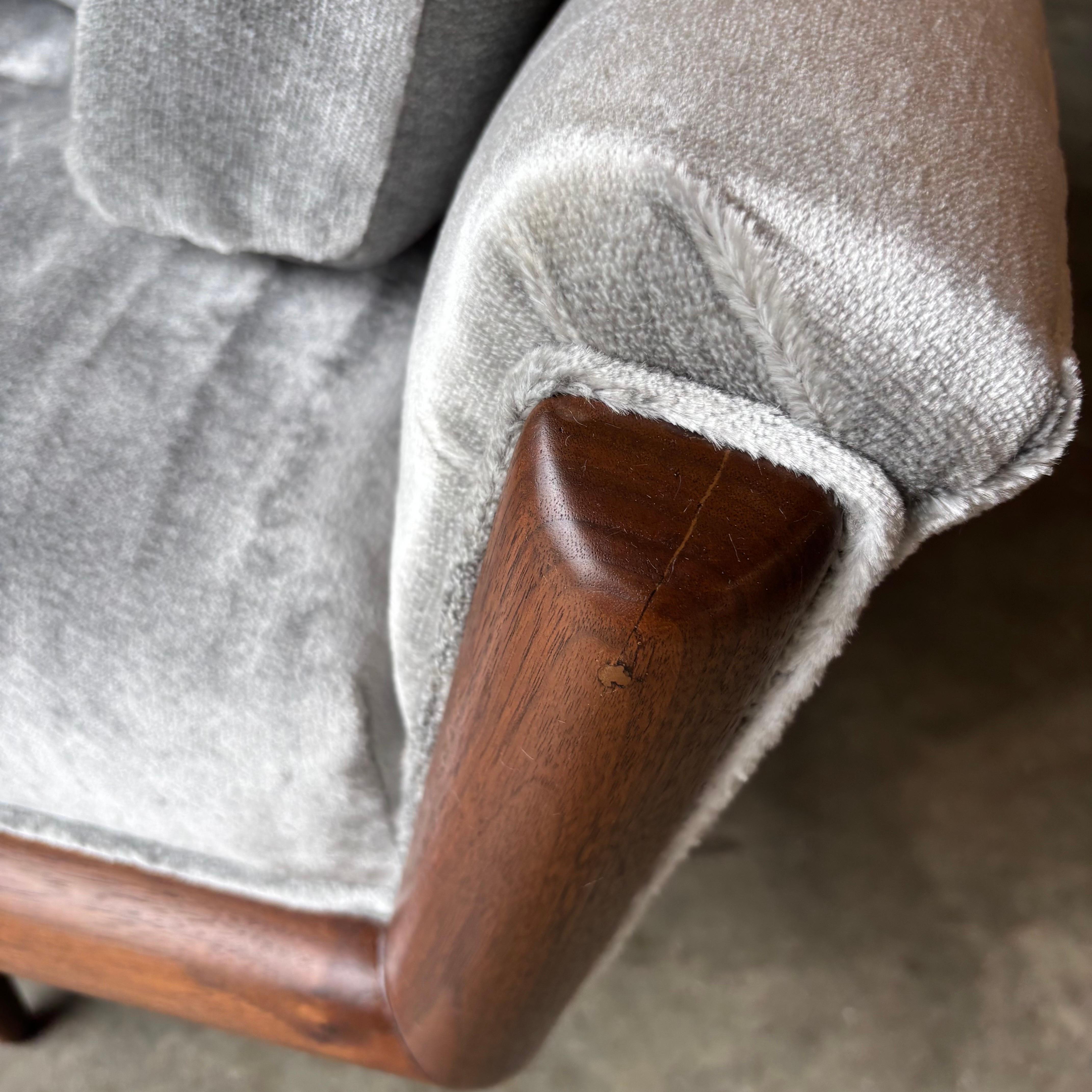 Mid-Century Modern Adrian Pearsall Wing Arm Sofa - Newly Upholstered in Kravet Couture Velvet For Sale