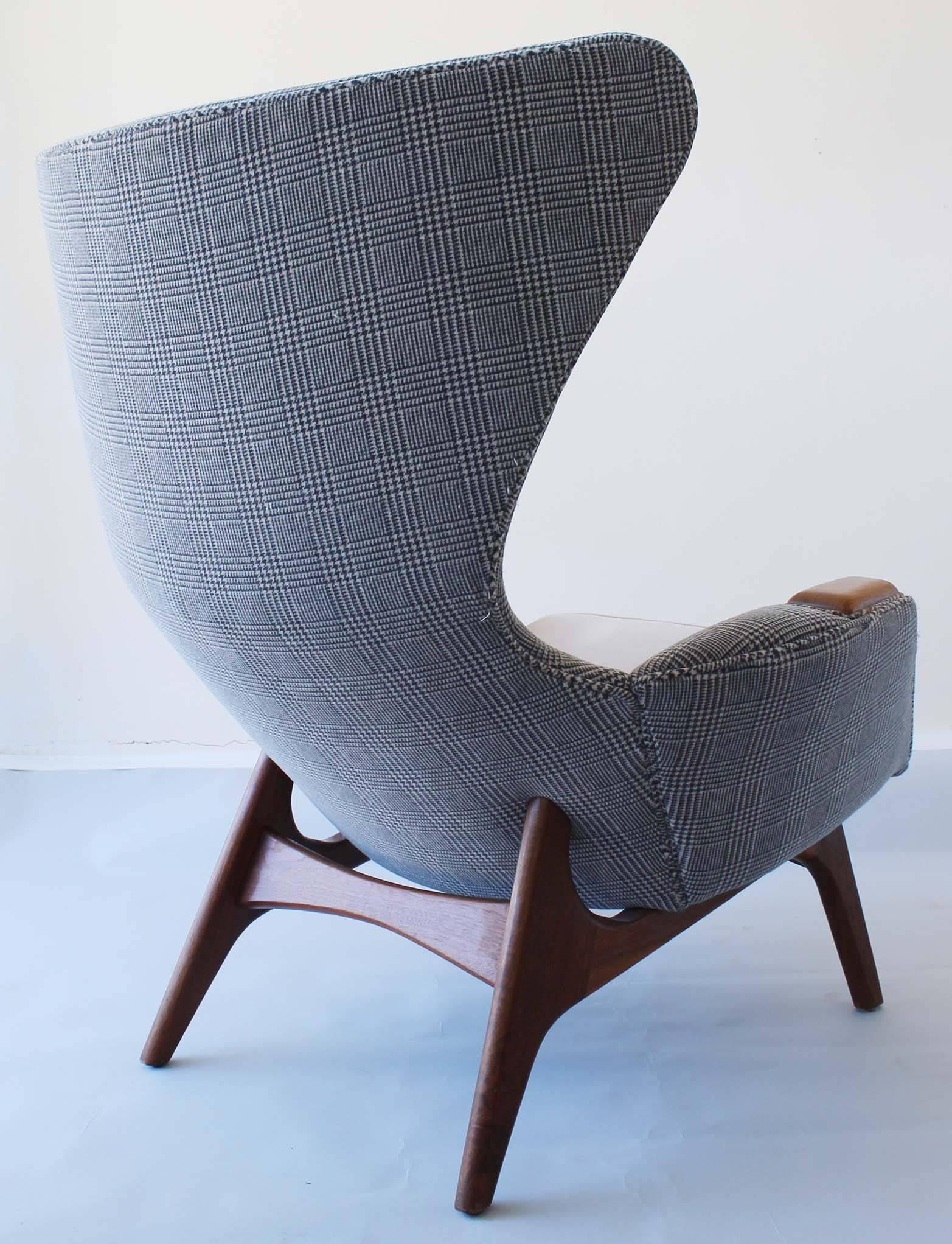 Mid-20th Century Adrian Pearsall Wing Armchair For Sale