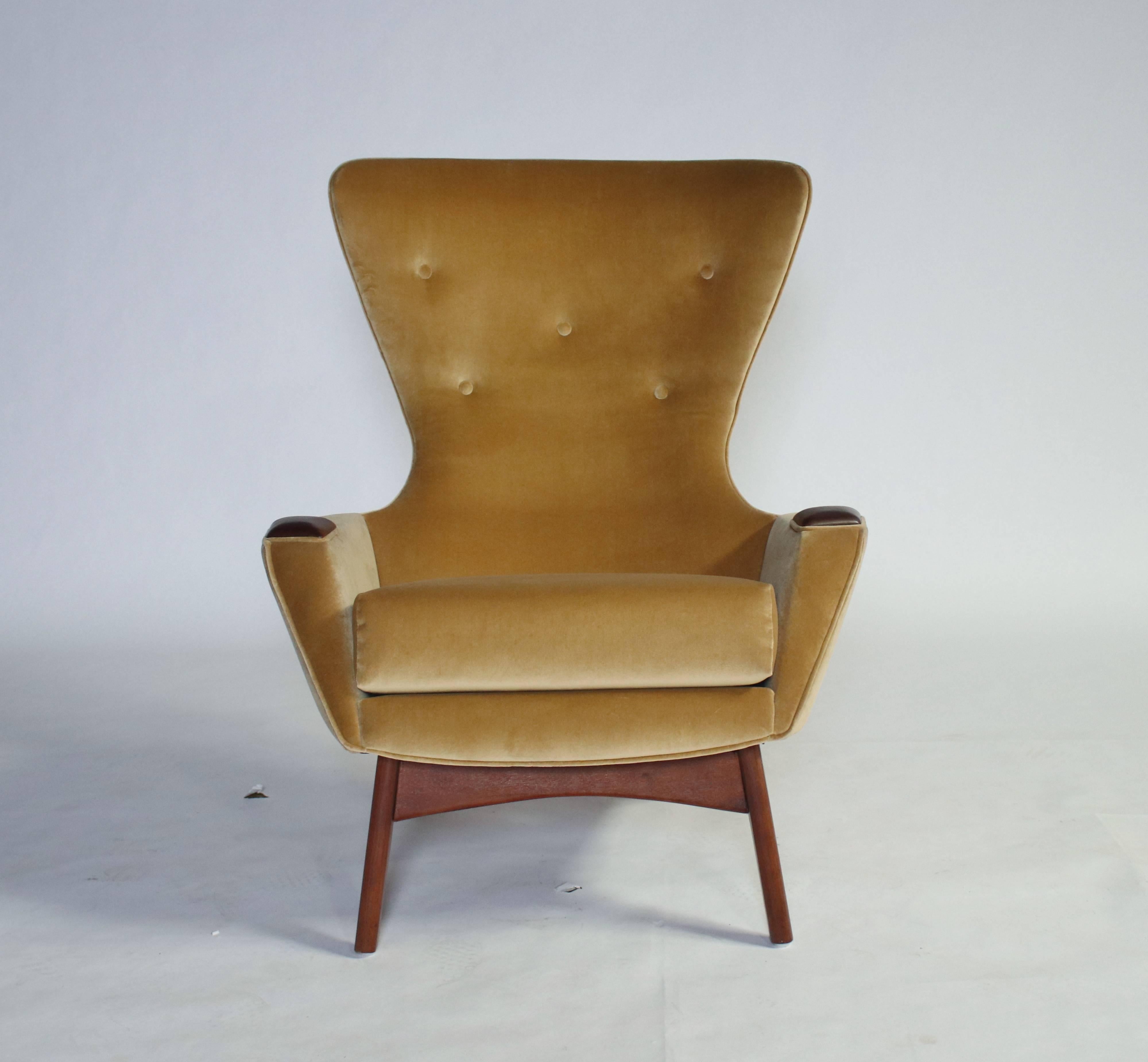 Adrian Pearsall wing chair for Craft Associates model 2231-C and matching ottoman. All newly upholstered in camel velvet and refinished walnut.
Measurements of the chair: 21.5