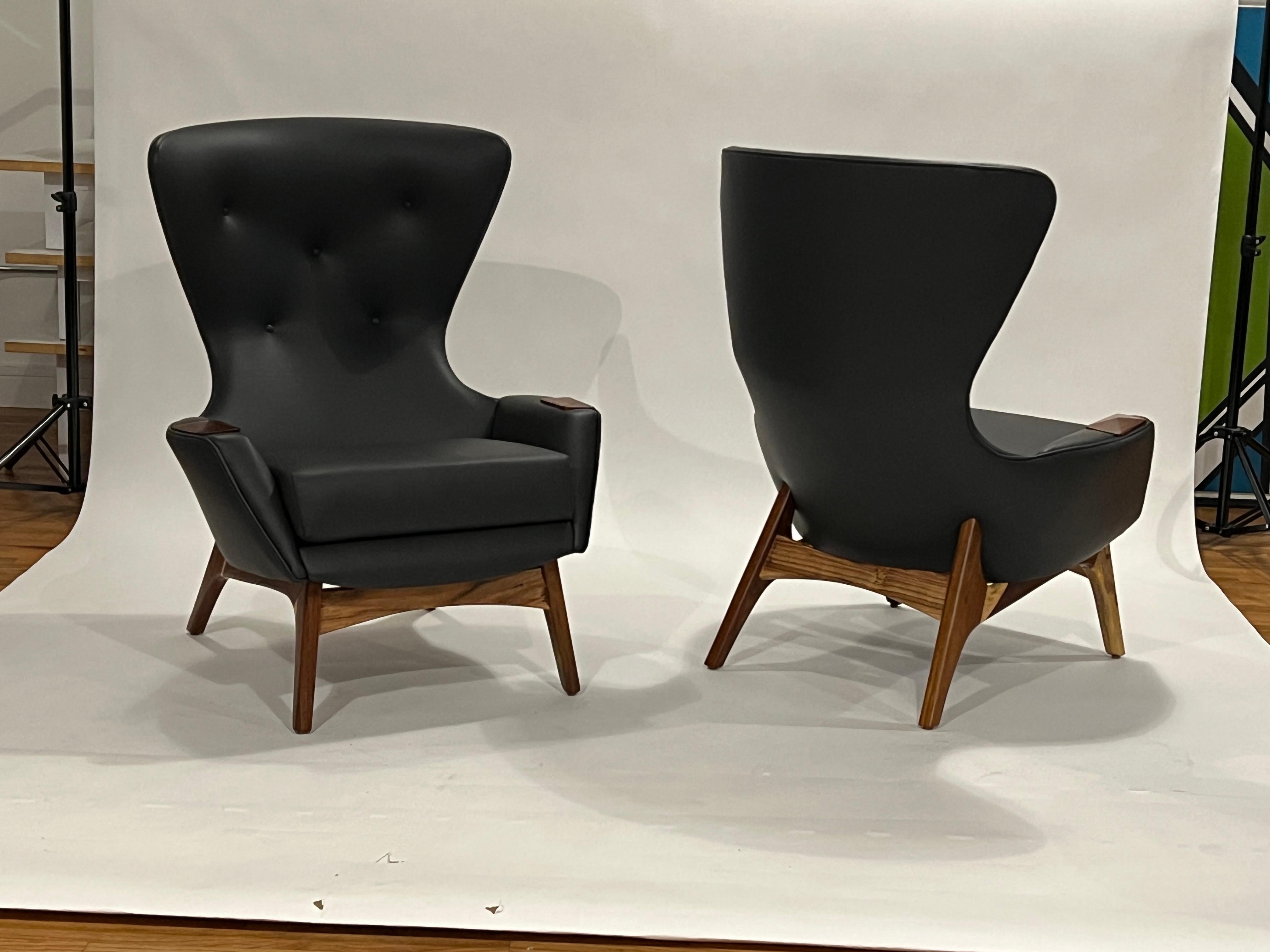 Adrian Pearsall Wing Chairs Model 2231-C, Pair For Sale 4