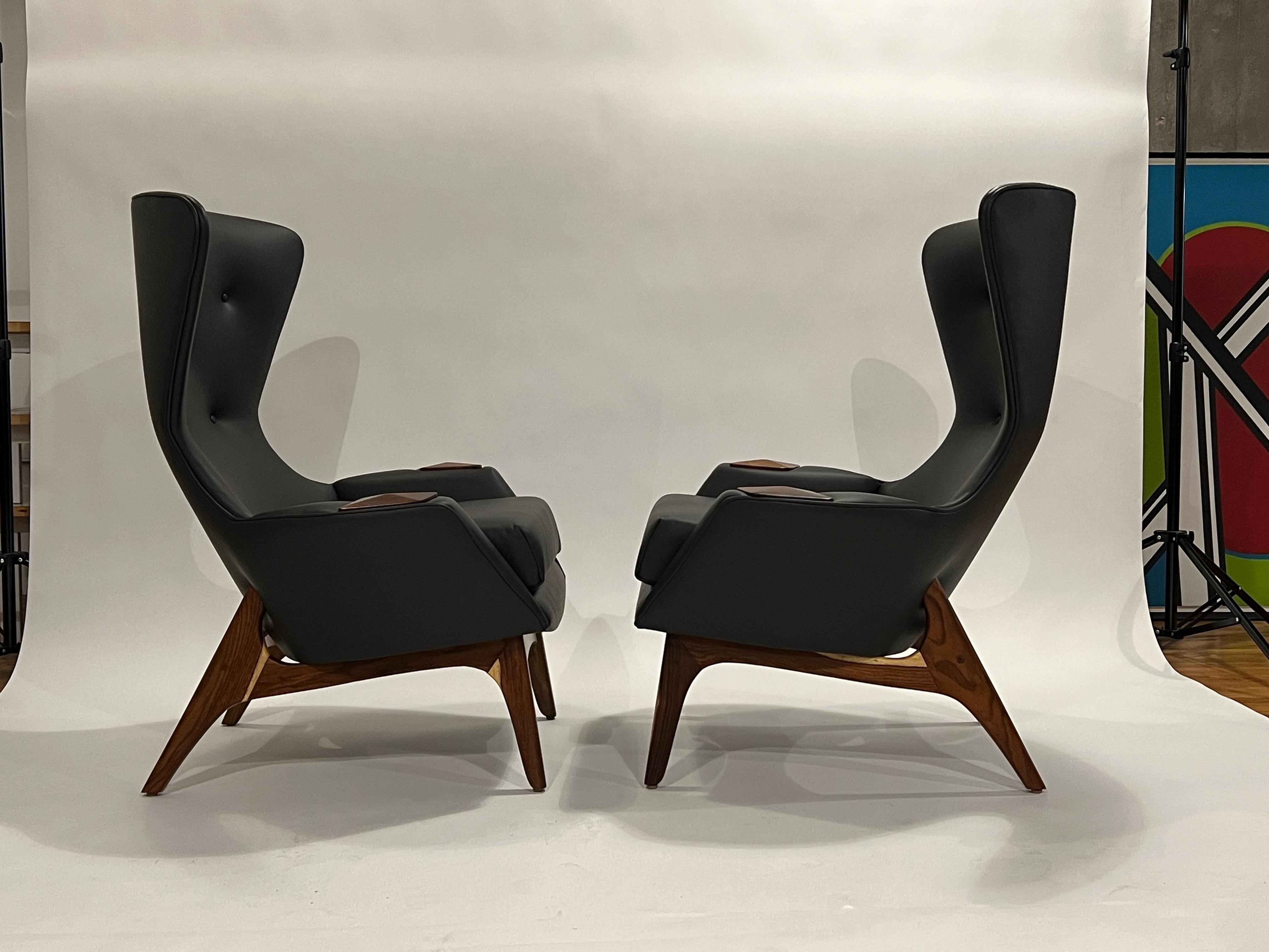 Mid-20th Century Adrian Pearsall Wing Chairs Model 2231-C, Pair For Sale