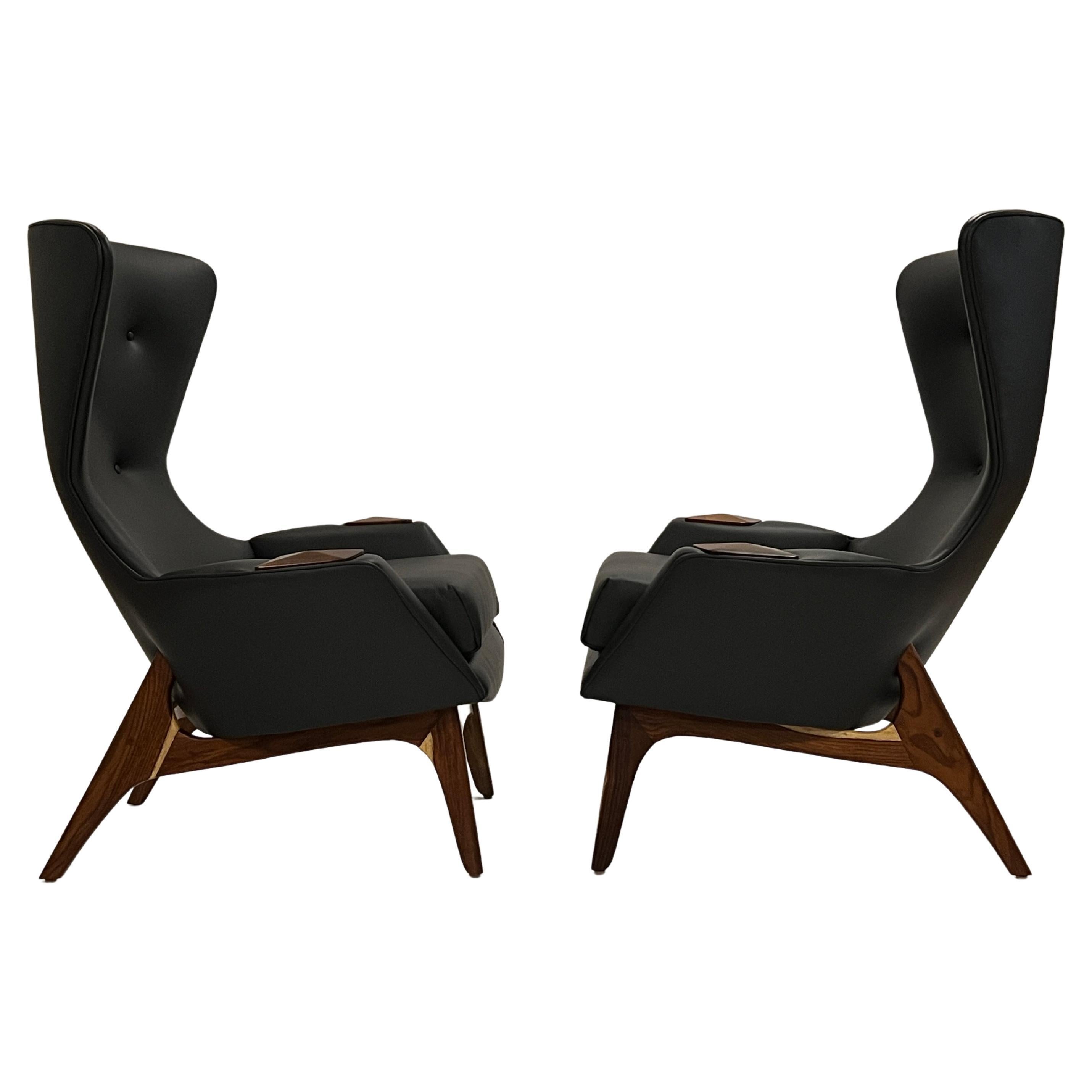 Adrian Pearsall Wing Chairs Model 2231-C, Pair For Sale