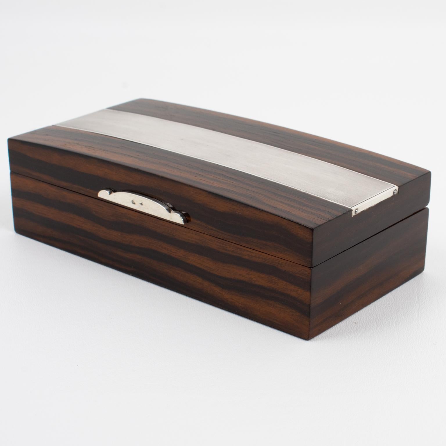 Caja de plata de ley y madera de macasar Adriana Binazzi, años 30 en Excelente estado para la venta en Atlanta, GA