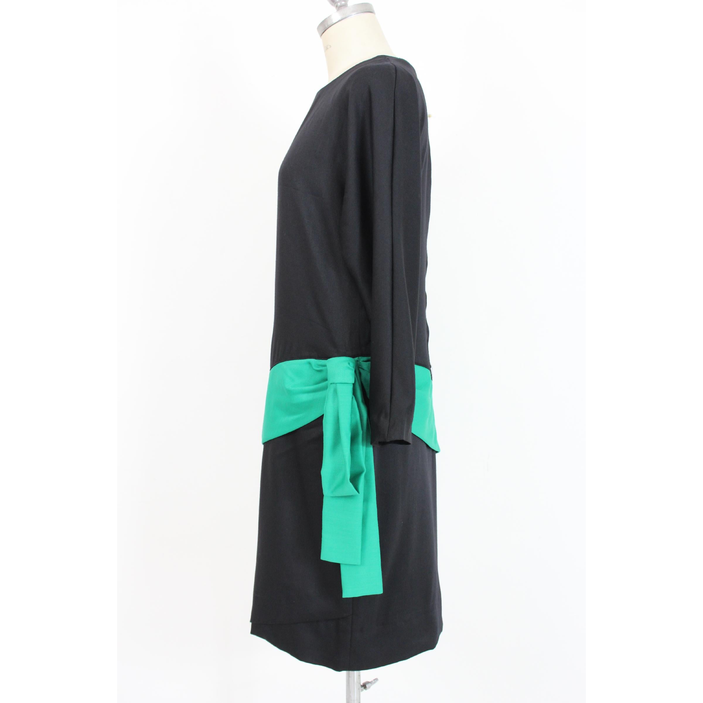 Adriana Kastern Black Green Wool Bow Evening Cocktail Dress 1980s In Excellent Condition For Sale In Brindisi, Bt