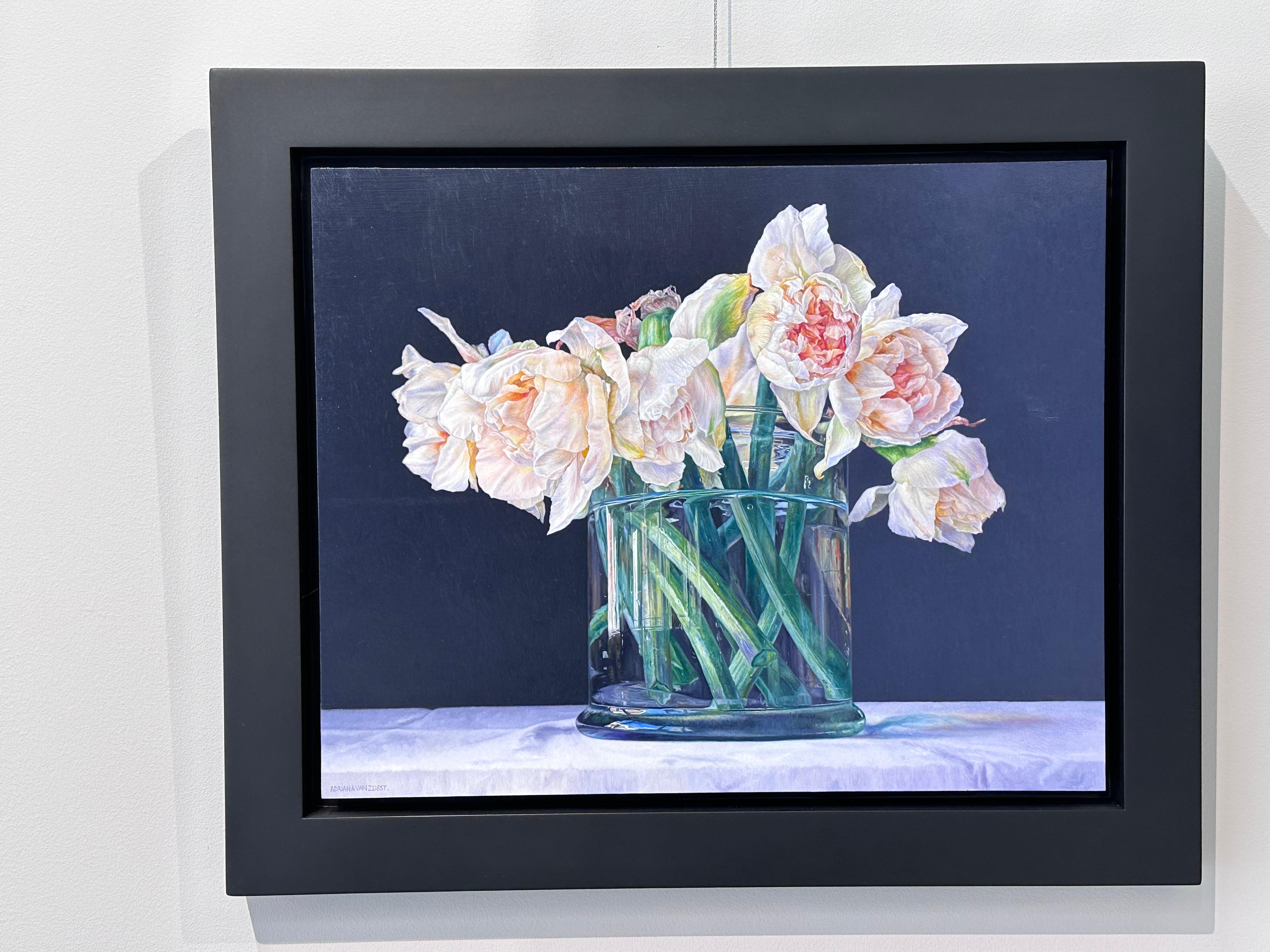 Primavera II- 21st Century Contemporary Dutch Still-life of Flowers - Painting by Adriana van Zoest