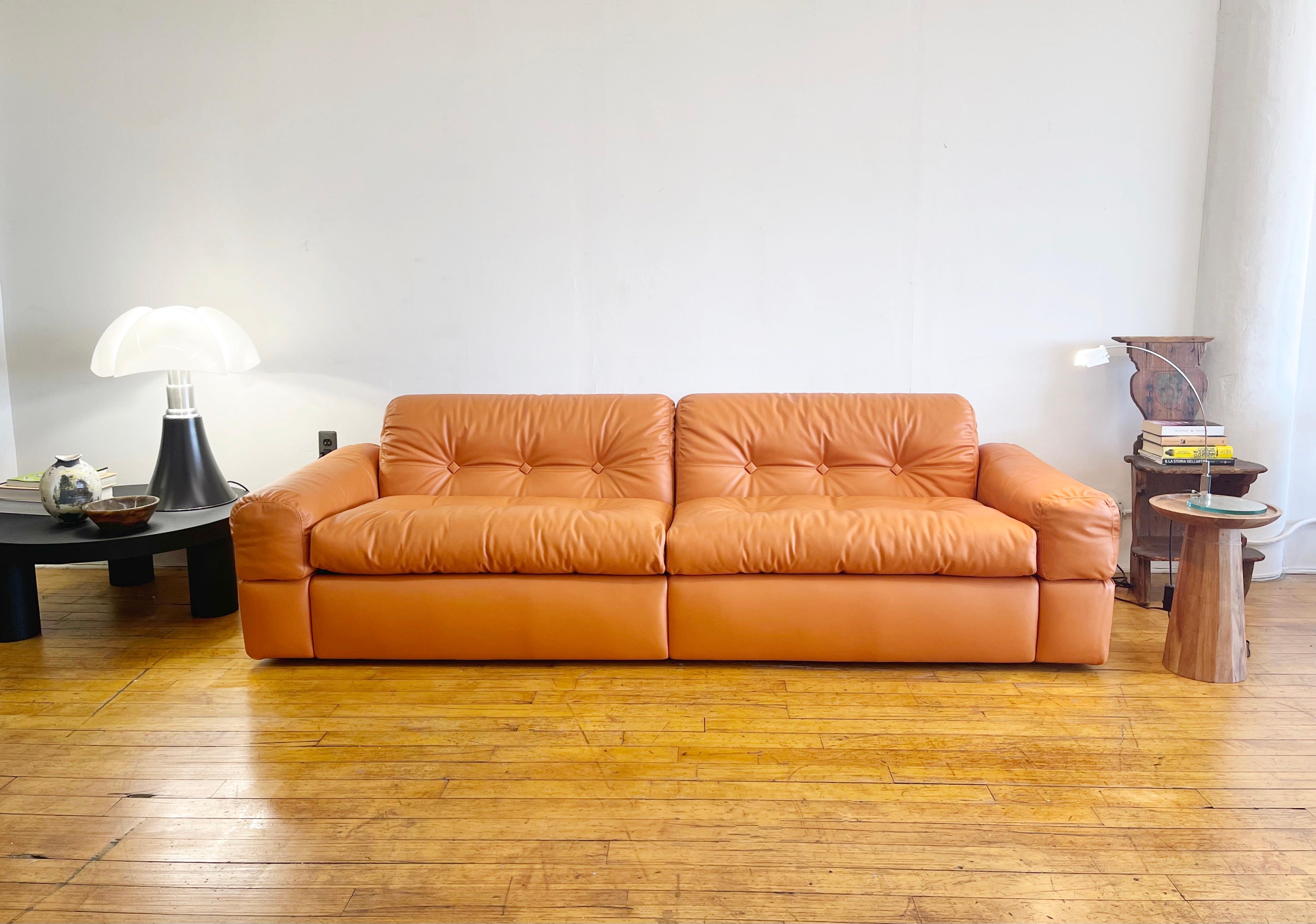 Adriano Piazzesi 1970s Sofa Newly Upholstered with Copper Brown Italian Leather In Good Condition For Sale In Jersey City, NJ