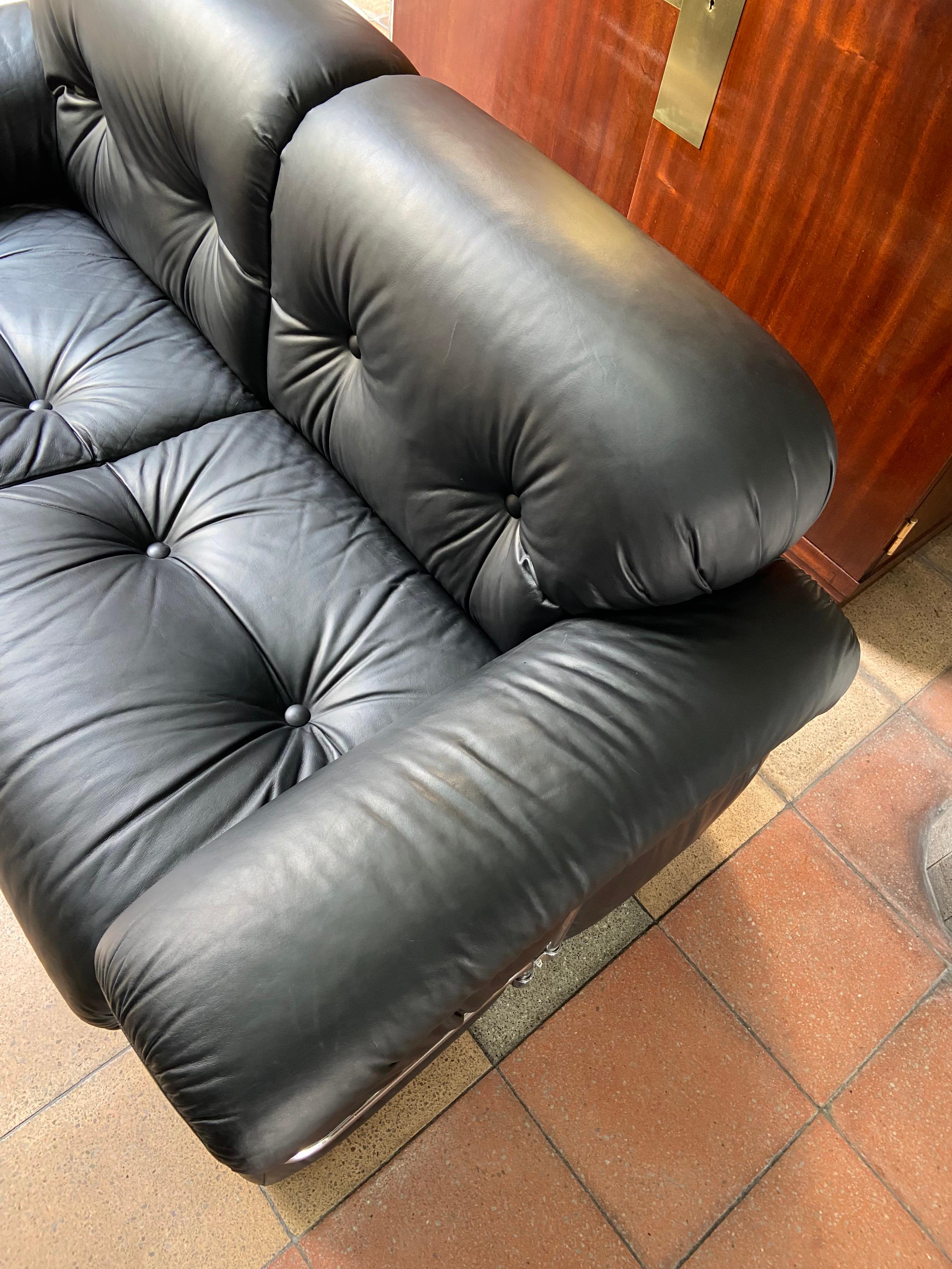 Late 20th Century Adriano Piazzesi, Black Leather 2-Seat Sofa, 1976