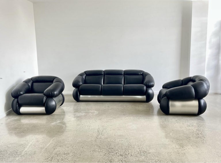 Adriano Piazzesi Black leather Sofa and Armchairs Set  For Sale 6