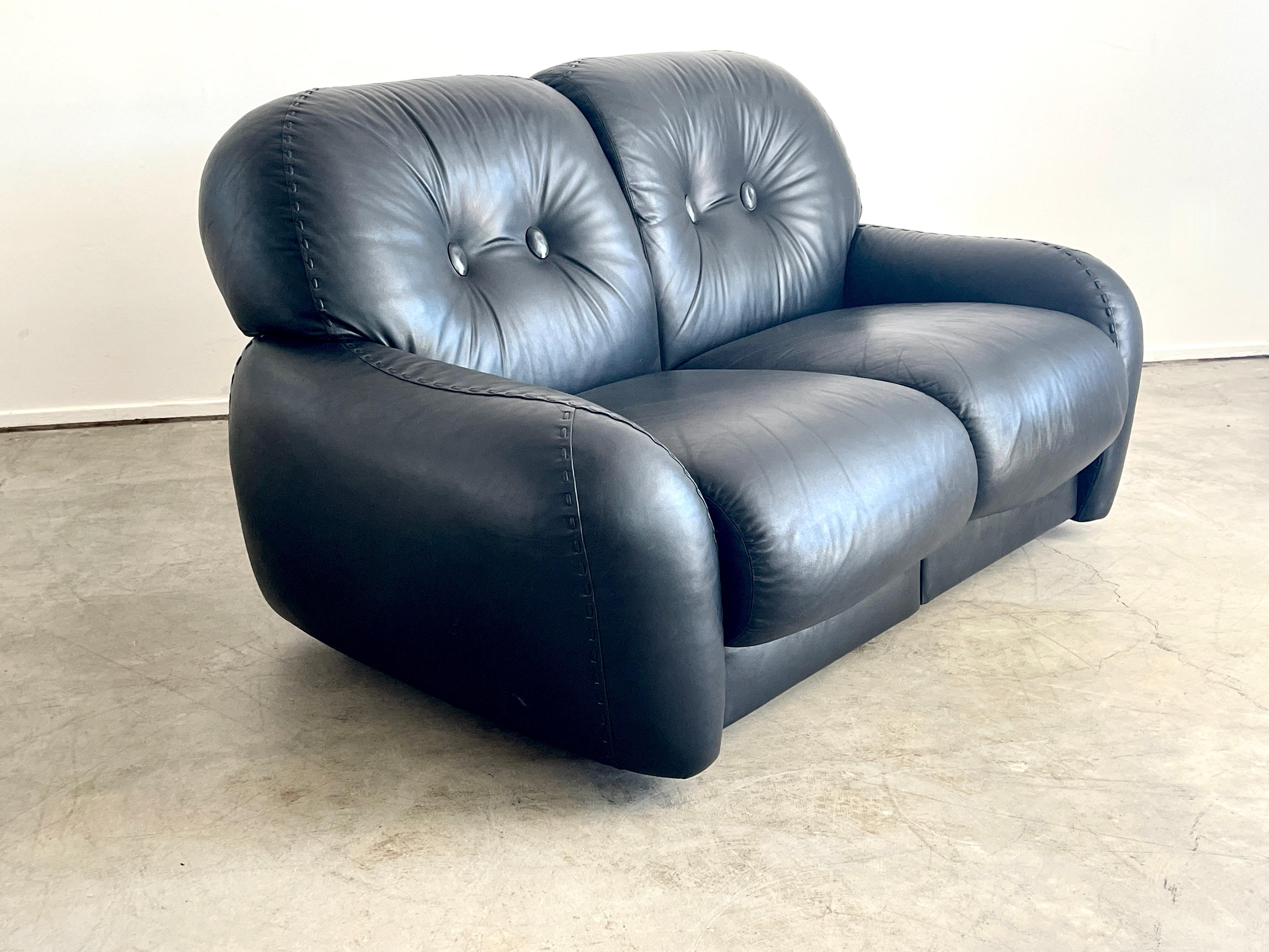 Adriano Piazzesi Loveseat In Good Condition For Sale In Beverly Hills, CA