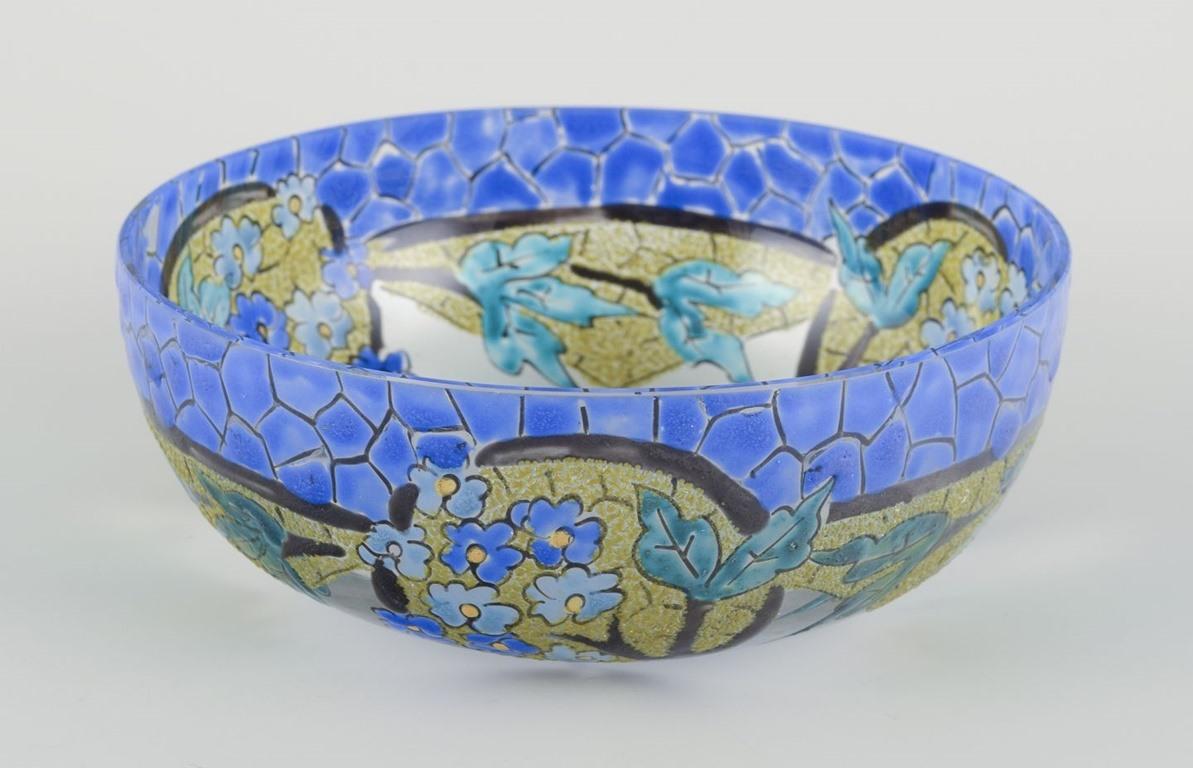 Gebrauchte Waren sind für US-Kunden von den Einfuhrzöllen befreit. 
Daher fallen für Ihren Kauf keine Einfuhrzölle an.

Adrien Mazoyer (1887-1950) französischer Glaskünstler für Moulins, Frankreich.
Art Deco Schale. Emaillearbeit,