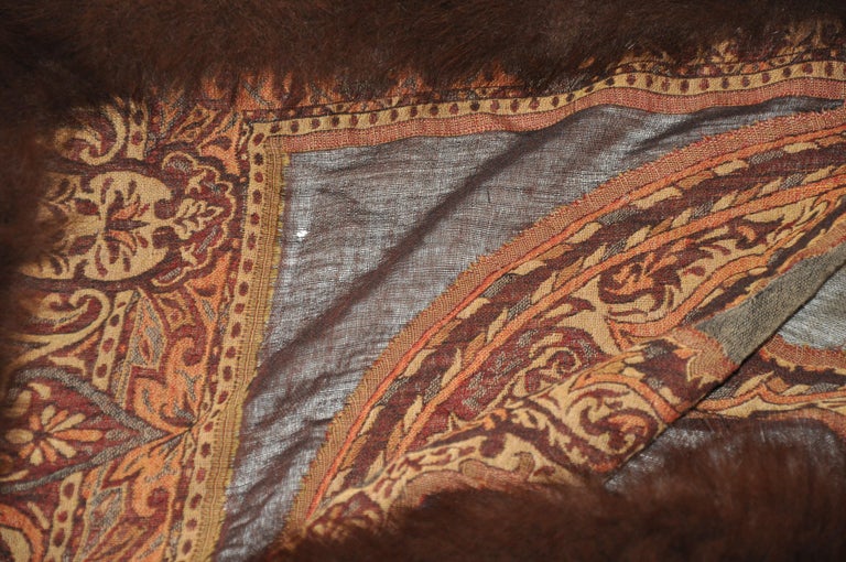 Adrienne Landau Luxurious Lightweight Wool Tapestry with Brown Fox Trim Shawl For Sale 9