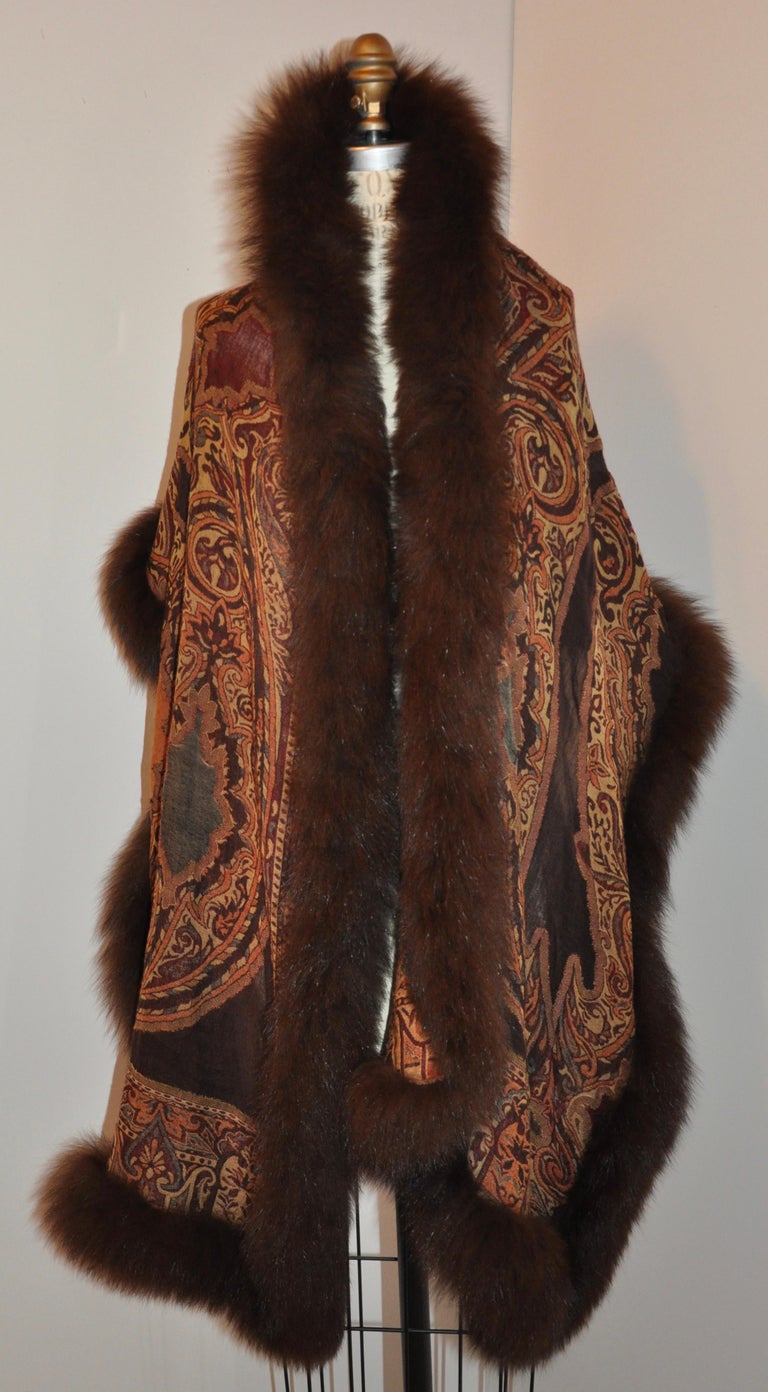 Adrienne Landau Luxurious Lightweight Wool Tapestry with Brown Fox Trim Shawl For Sale 12