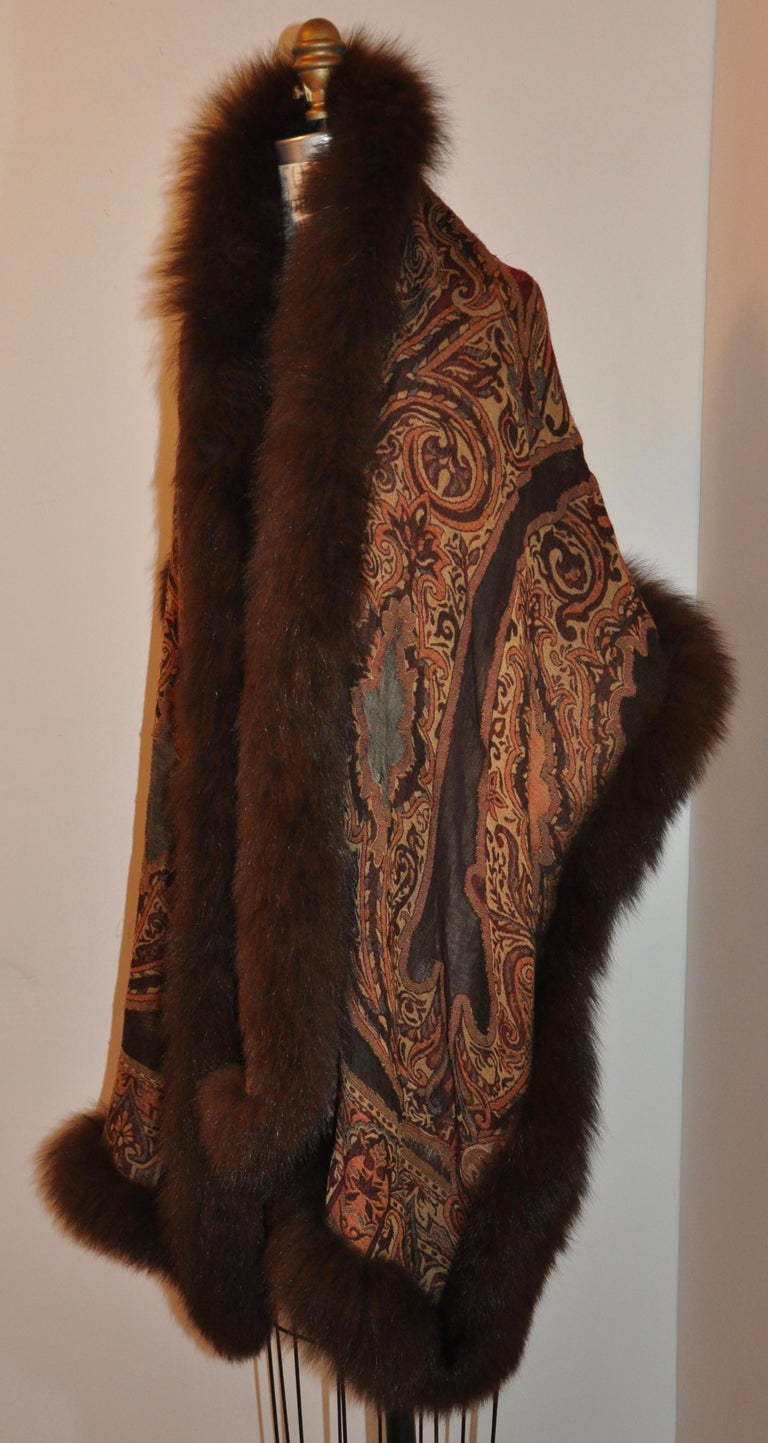 Adrienne Landau Luxurious Lightweight Wool Tapestry with Brown Fox Trim Shawl For Sale 13
