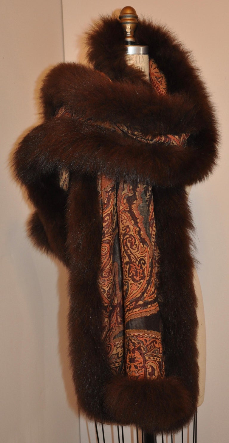 Adrienne Landau Luxurious Lightweight Wool Tapestry with Brown Fox Trim Shawl For Sale 15
