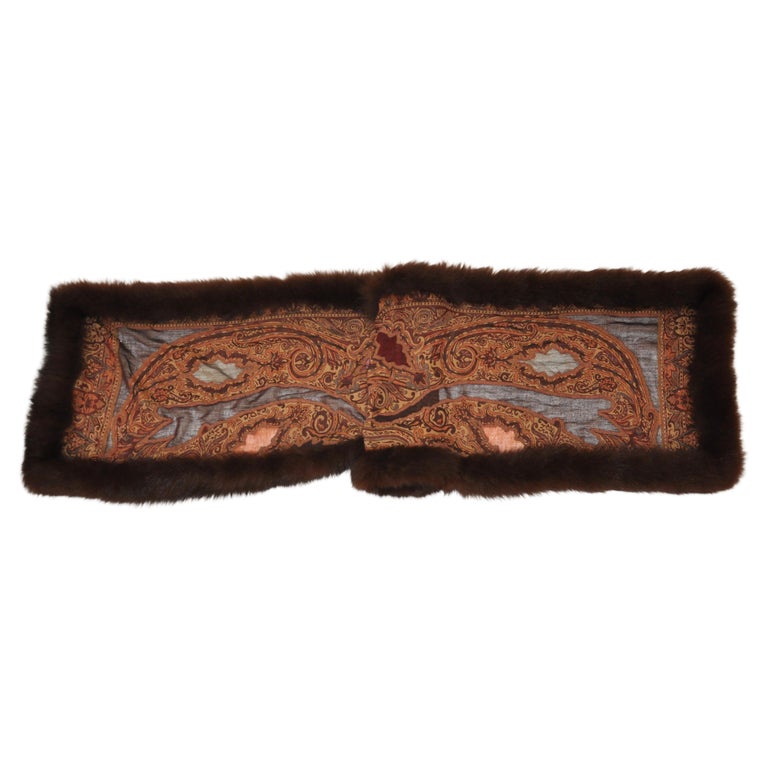Adrienne Landau Luxurious Lightweight Wool Tapestry with Brown Fox Trim Shawl For Sale