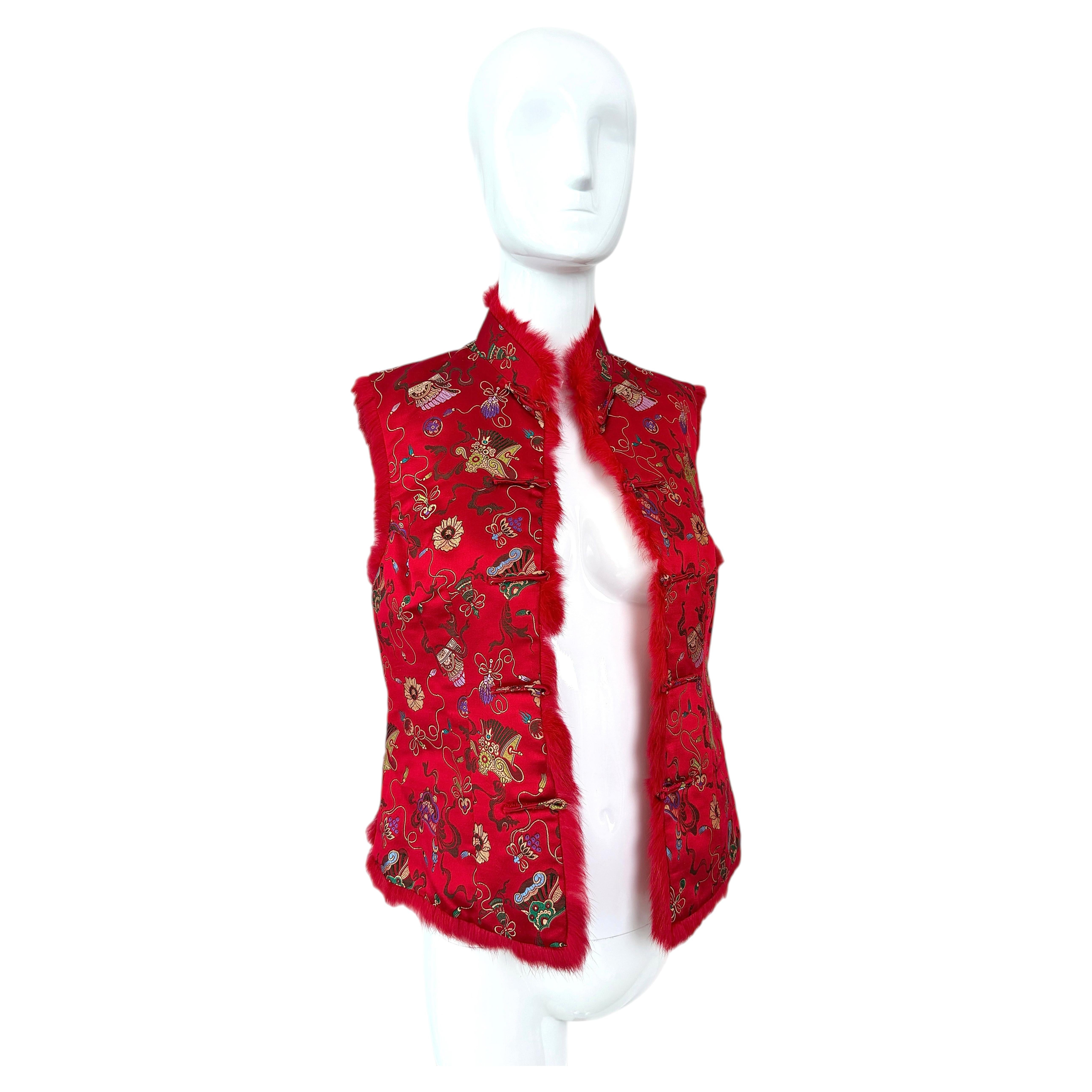 ADRIENNE LANDAU Vintage Red Chinoiserie Fur Trimmed Lightweight Vest For Sale