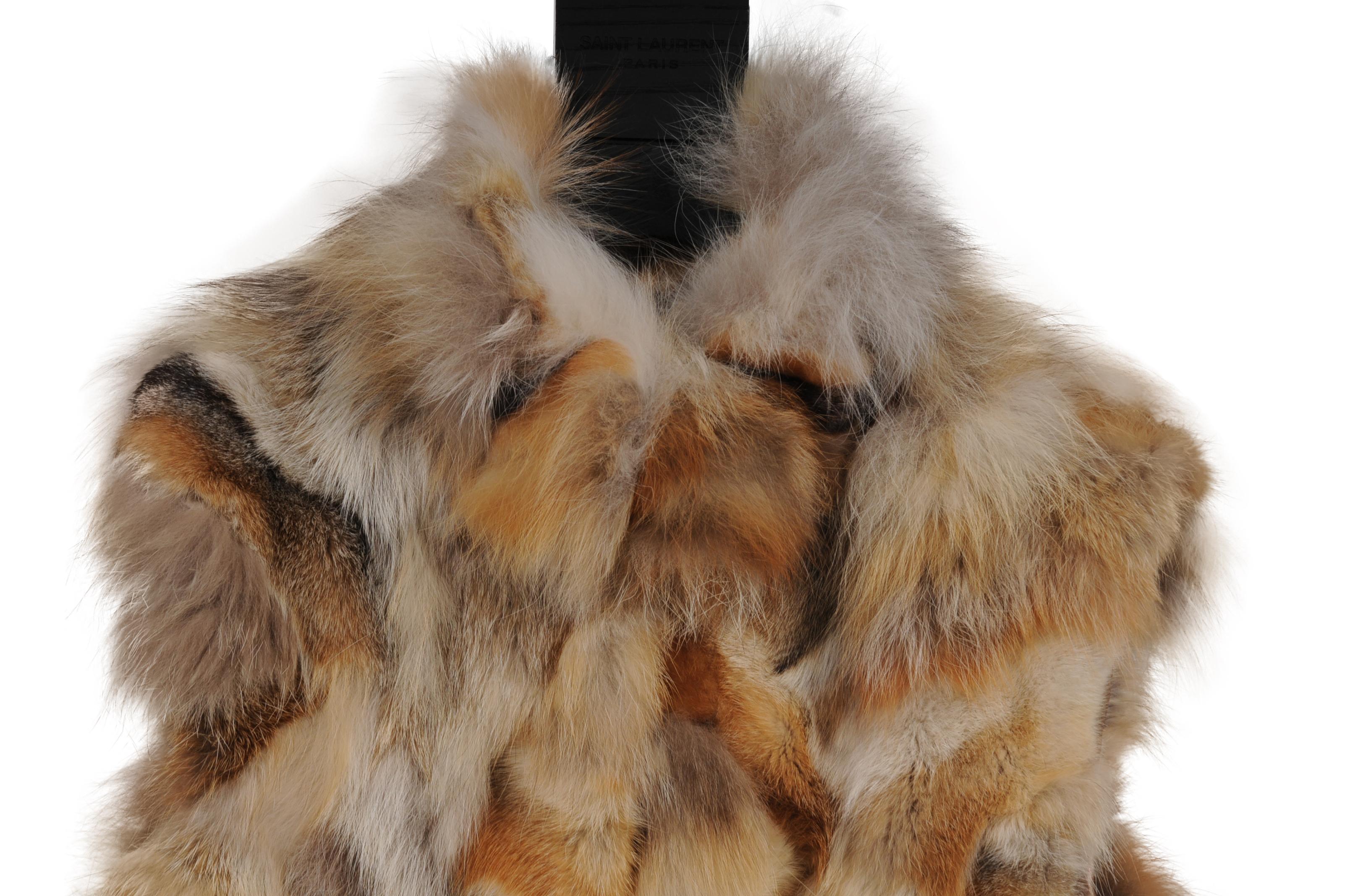 Adrienne Landau Chaleco de piel de zorro para mujer Talla pequeña Marrón claro Tan sin mangas en Excelente estado para la venta en North Miami, FL