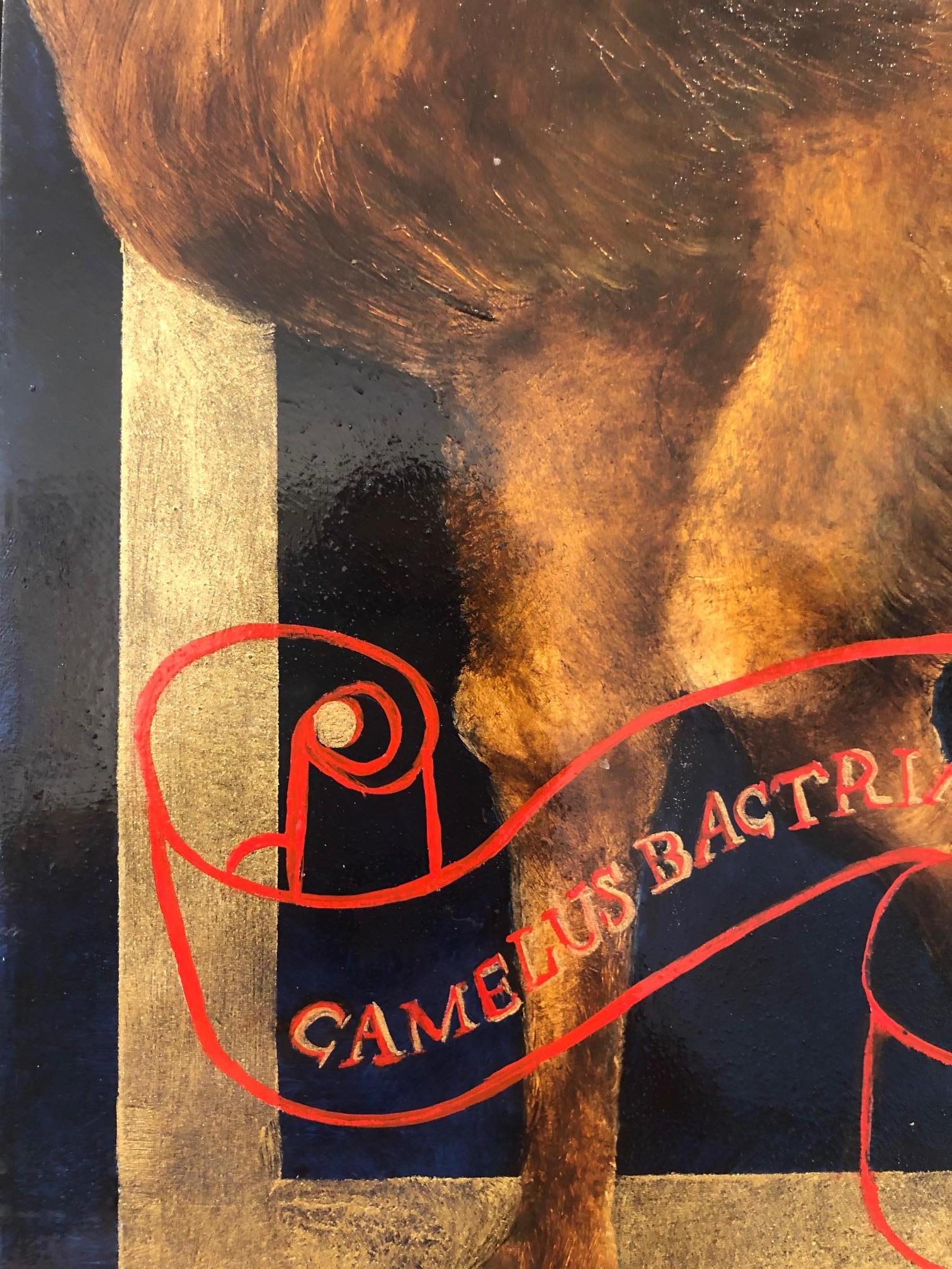 CAMEL - Öl und Blattgold auf Platte mit handlackiertem Rahmen.  (Braun), Still-Life Painting, von Adrienne Sherman