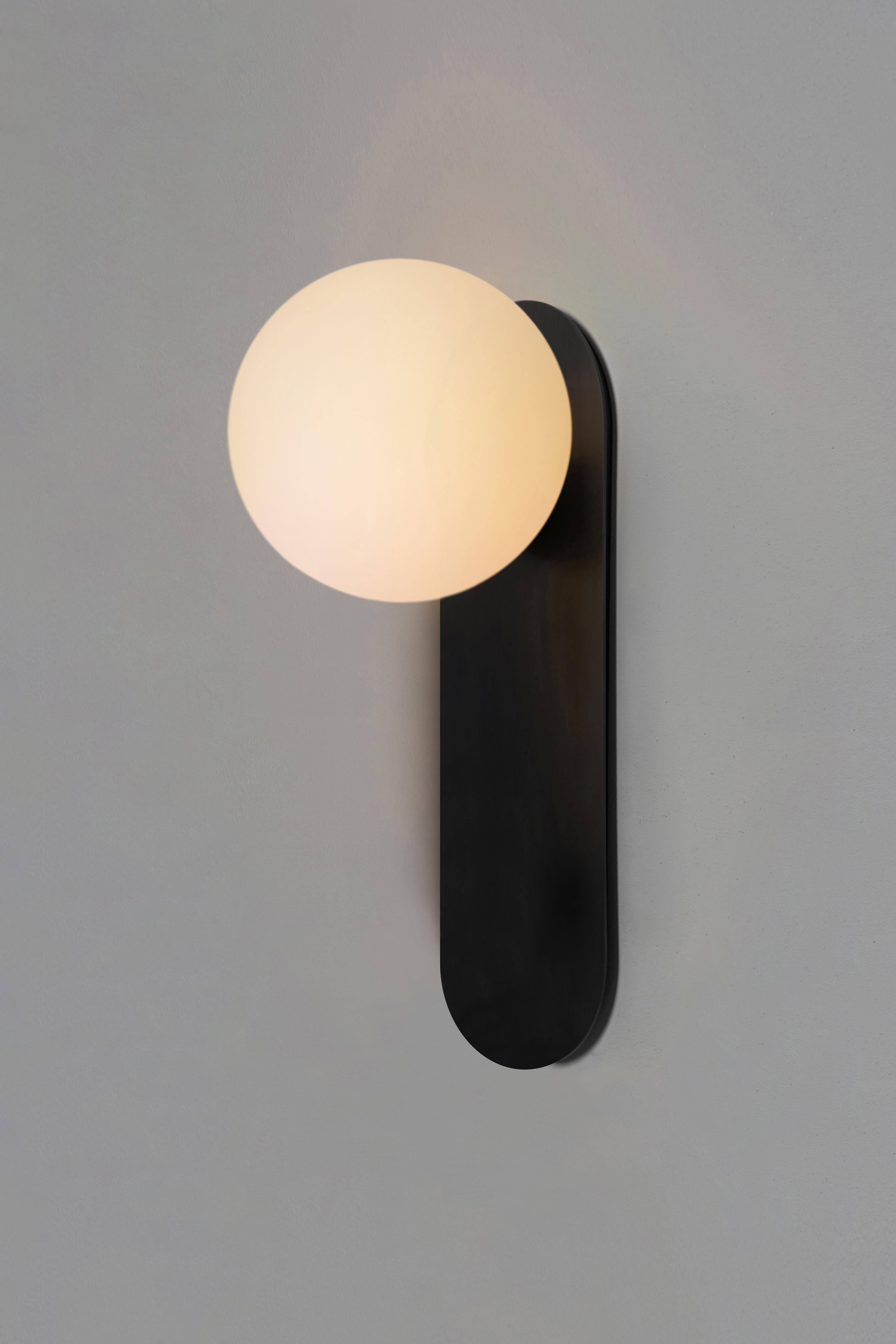 Adrion Wall Sconce LG by Schwung In New Condition For Sale In Geneve, CH