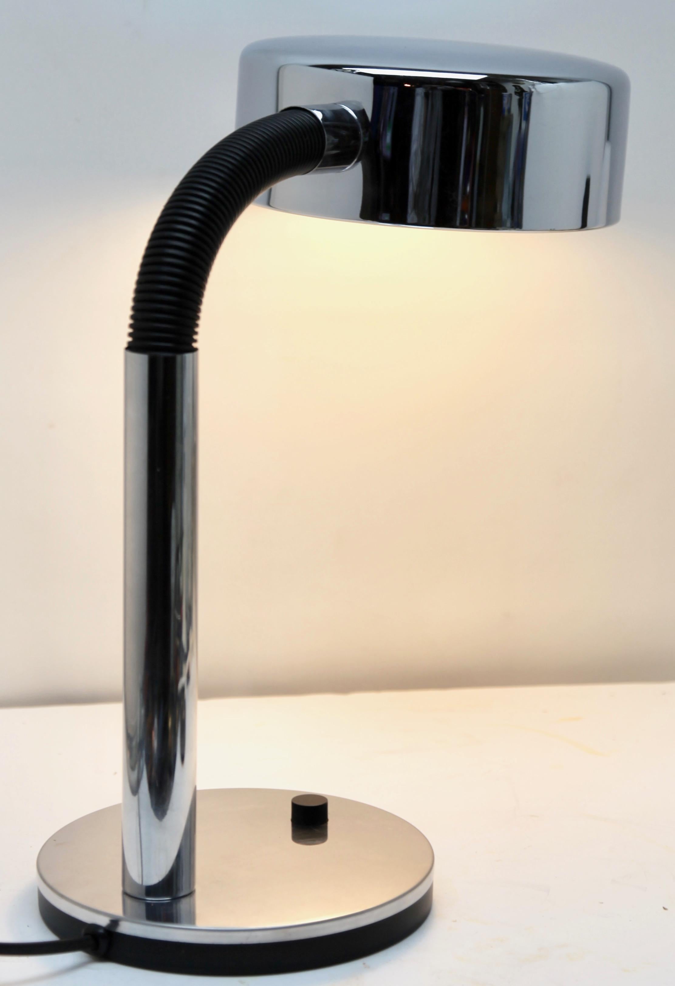 Große Flex-Schreibtischlampe von ADT Leuchten, Schwarz und Chrom, 1960er Jahre, Deutschland (Metall) im Angebot