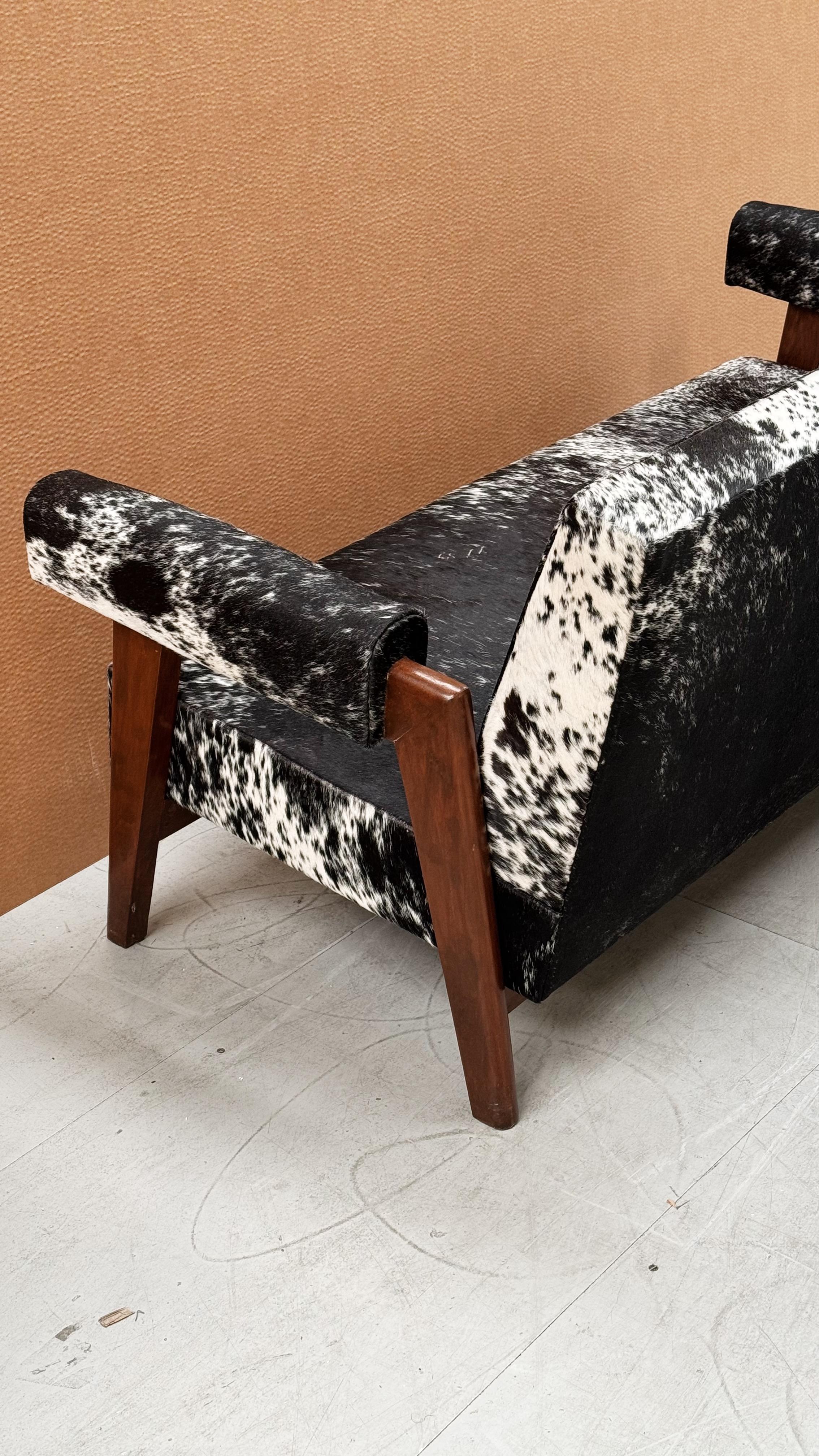 Advocate Sofa von Le Corbusier und Pierre Jeanneret ''PJ-SI-42-B'' (20. Jahrhundert) im Angebot